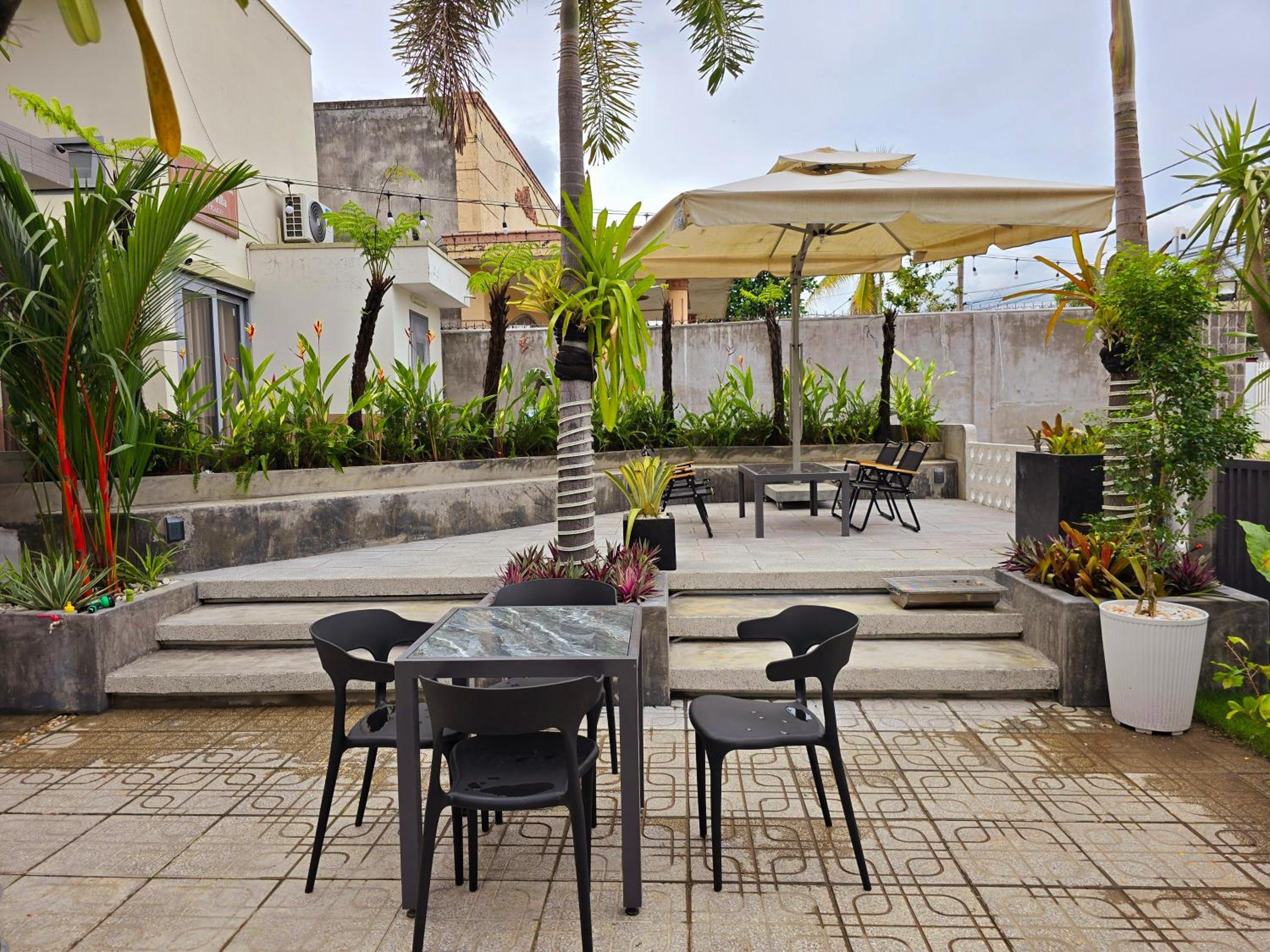 The Rooftop Villa, Homestay & Coffee view 2