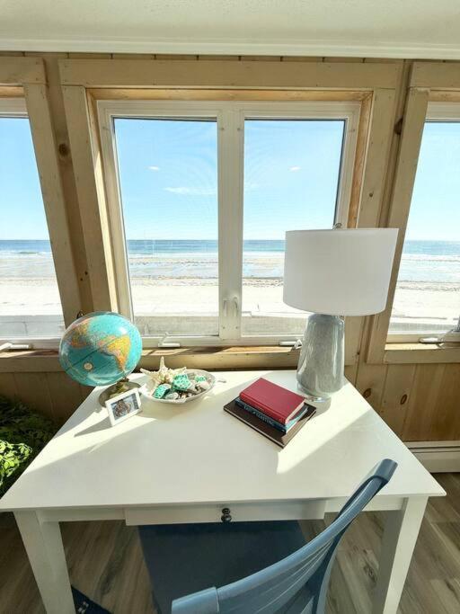 Luxurious Beachfront New England Cottage