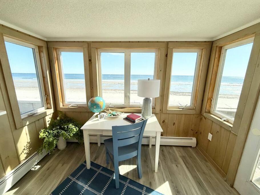Luxurious Beachfront New England Cottage