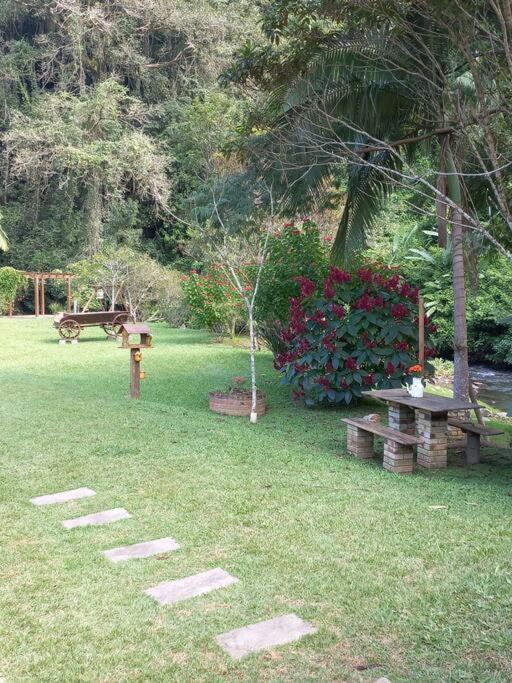 Sossego e Natureza ! Sítio Canto Alegre !