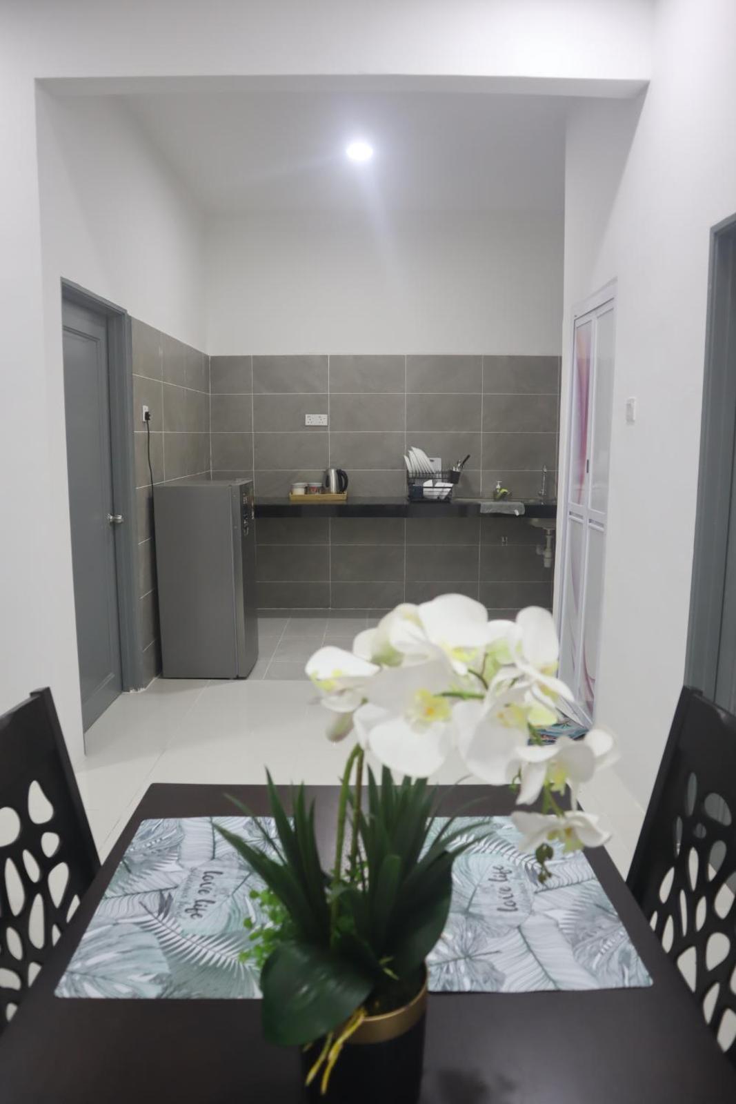Recaz Residence