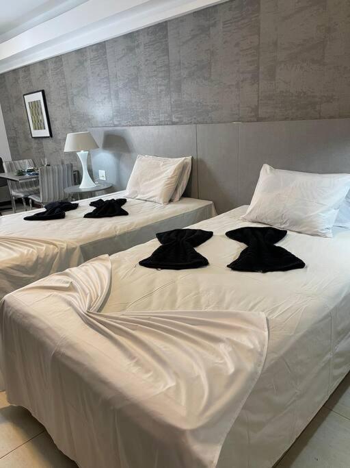 Suíte Premium de Alto Padrão Com Ar
