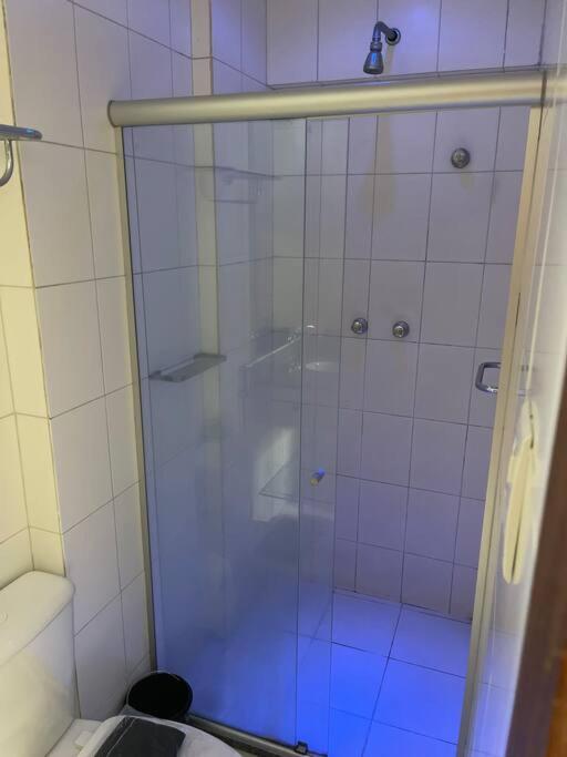 Suíte Premium de Alto Padrão Com Ar