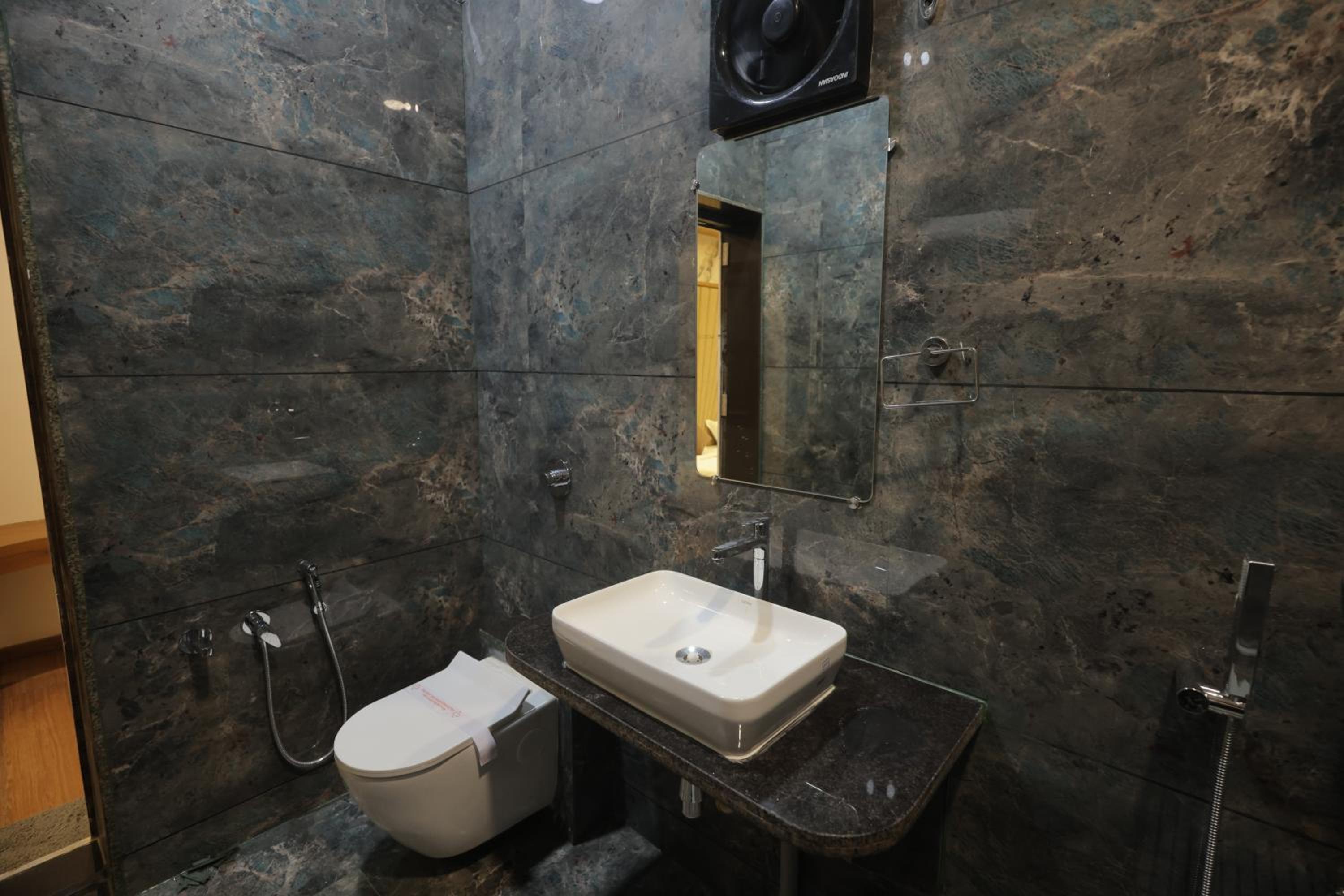 Hotel Raghavji