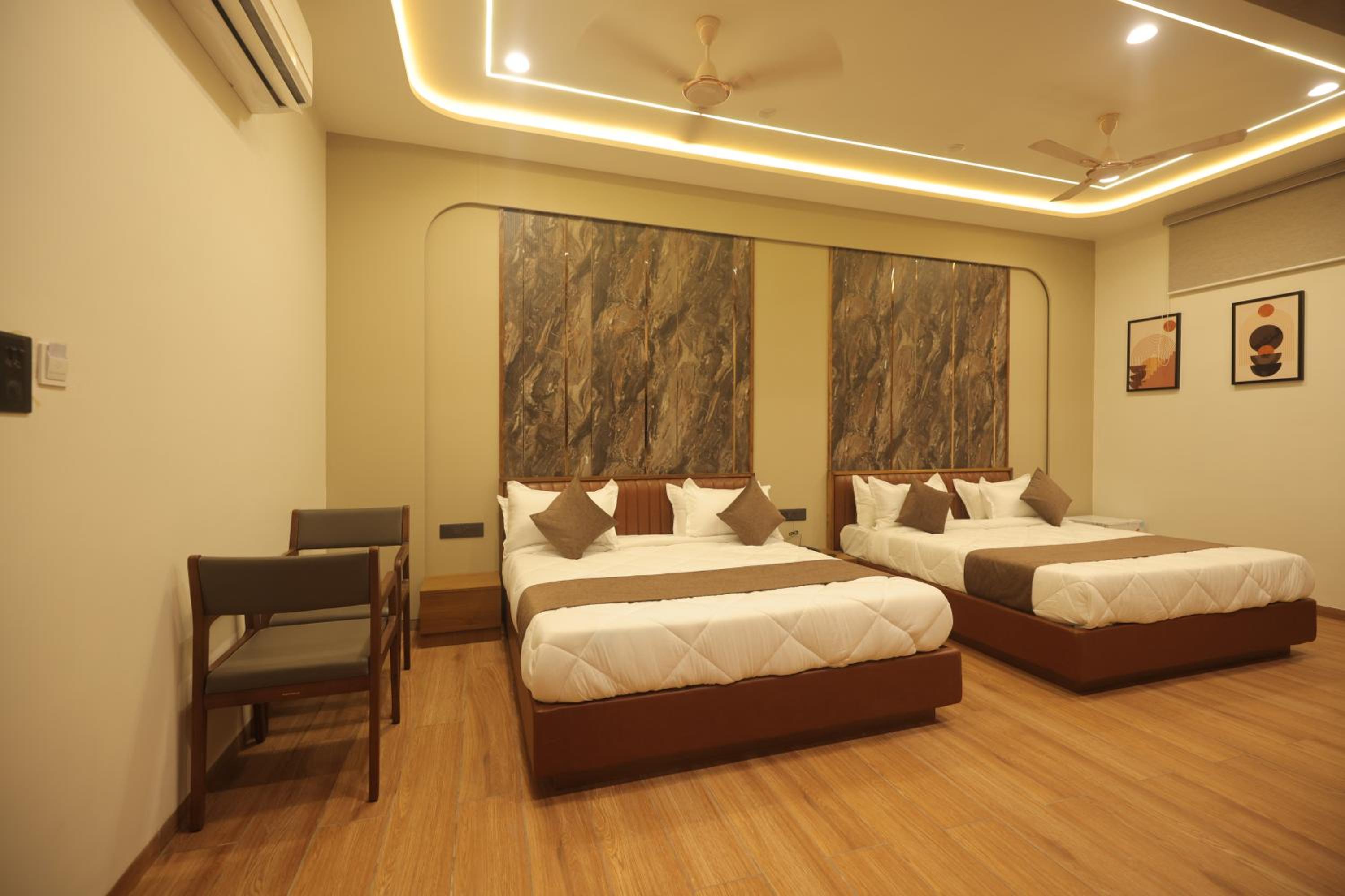 Hotel Raghavji