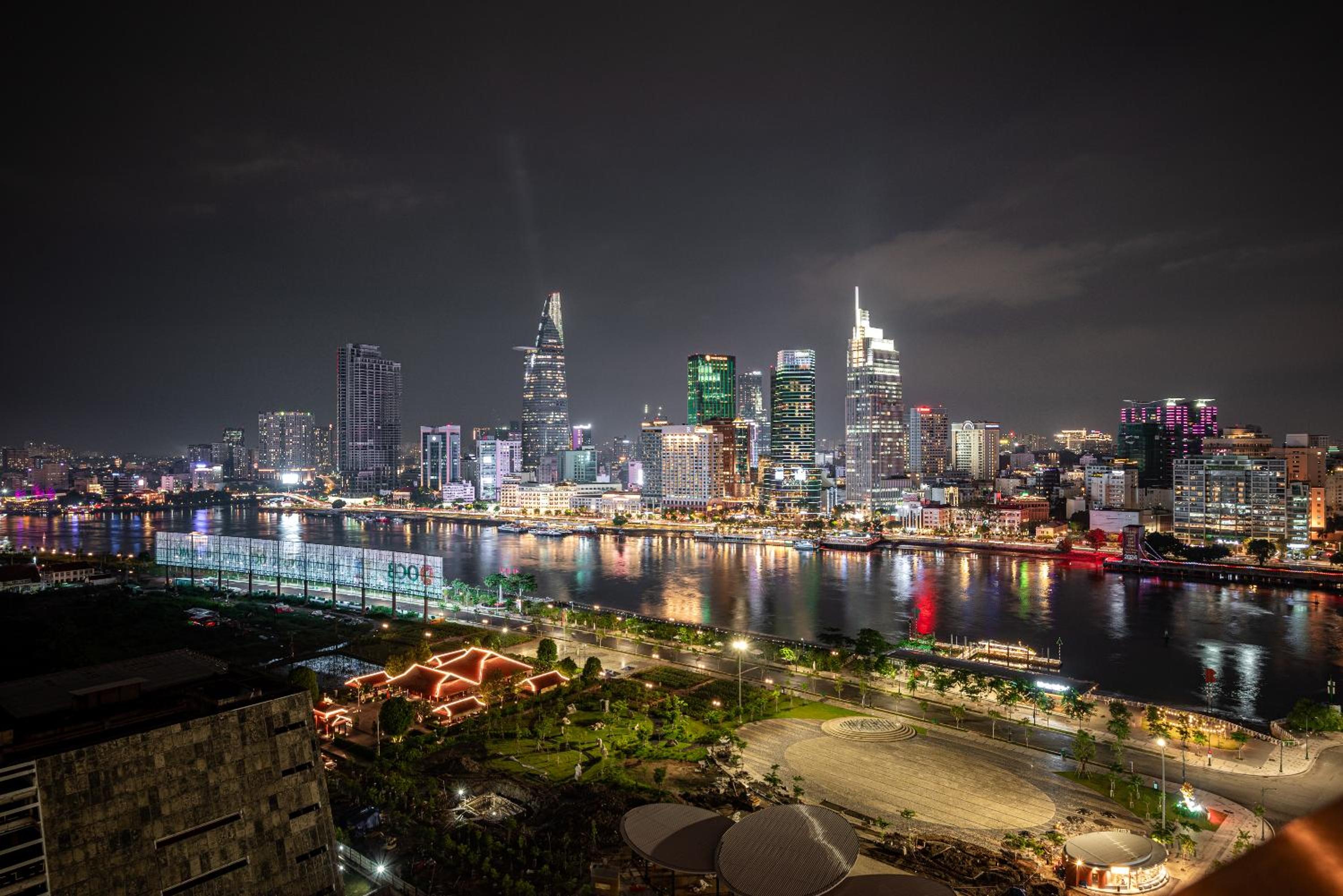 Saigon The Metropole - Residences Complex - By Svillage 