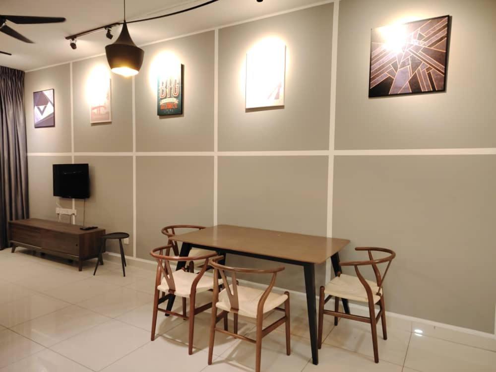 Cityview Midvalley Southkey Mosaic 2BR2FREE 16F By Natol
