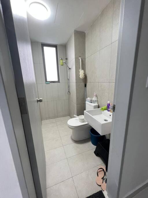 Cozy kenwingston Platz KL 2-5 pax 2BR&2BR genting view parkin netflix 3802