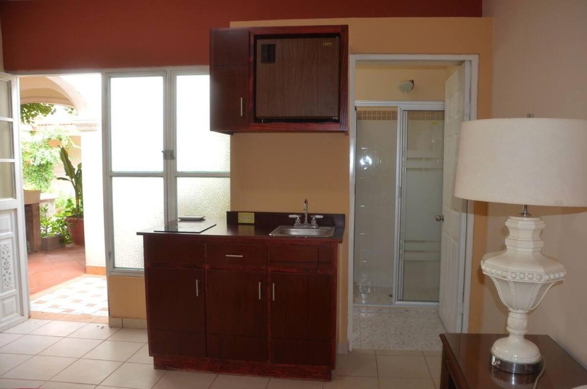 Hotel Boutique Los Arcos view 2