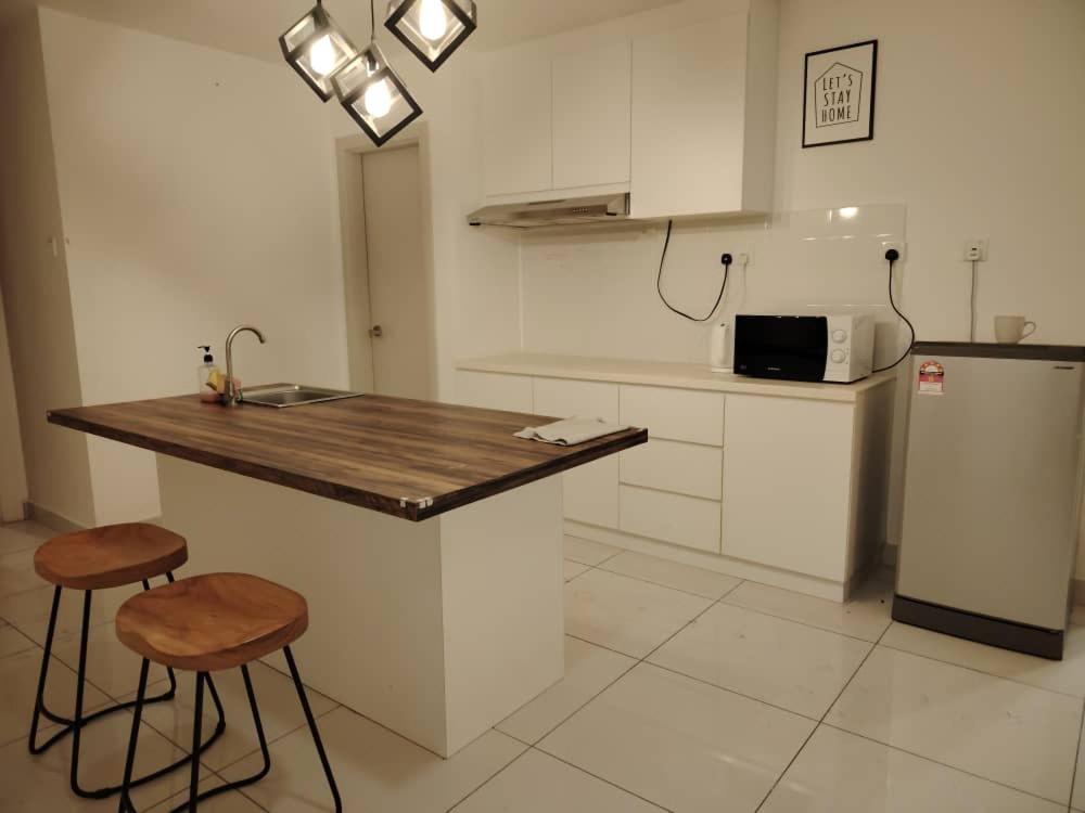 Cityview Midvalley Southkey Mosaic 2BR2FREE 16F By Natol