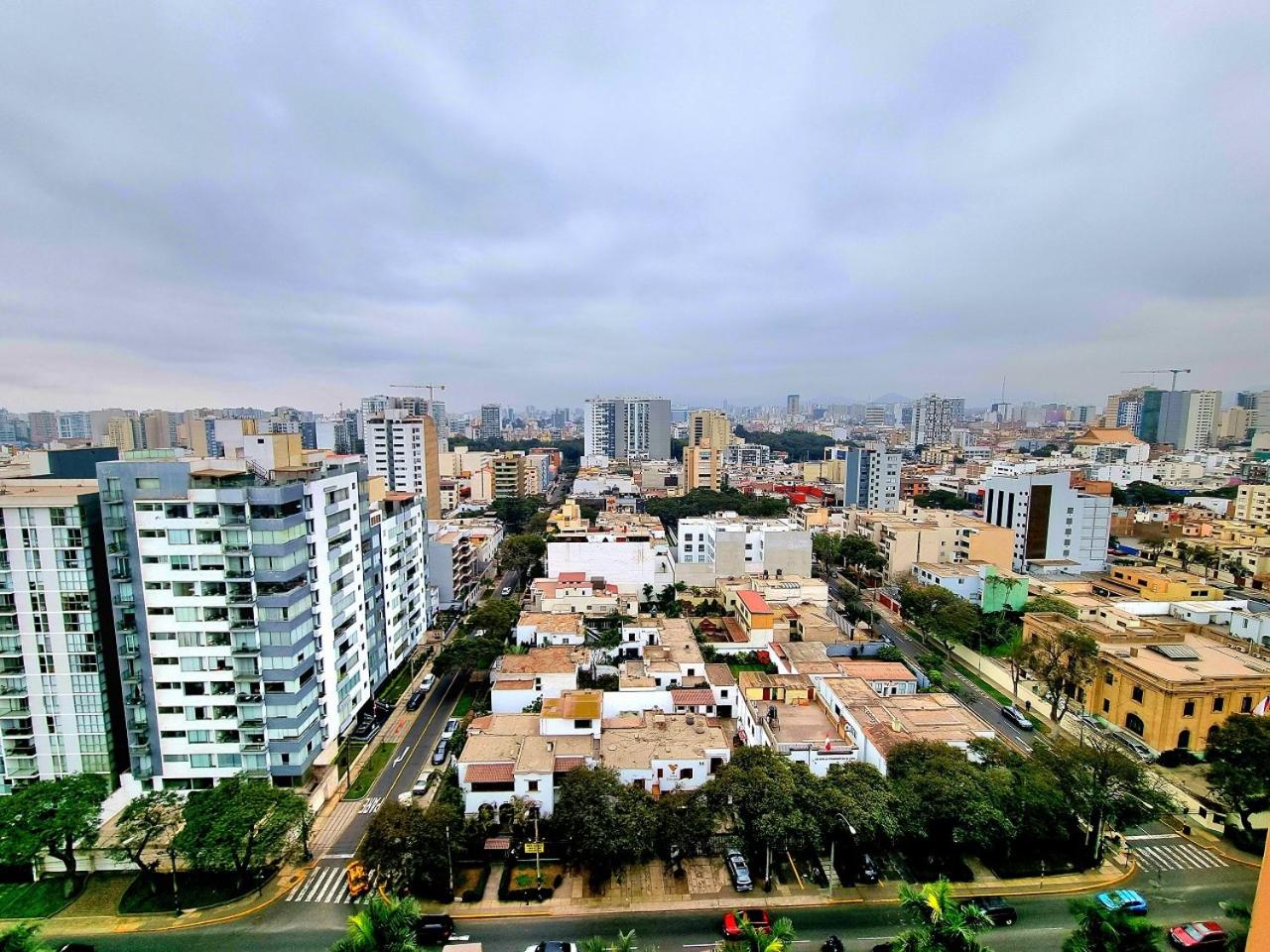 FlatTOP San Isidro City View Lima 3B 1804