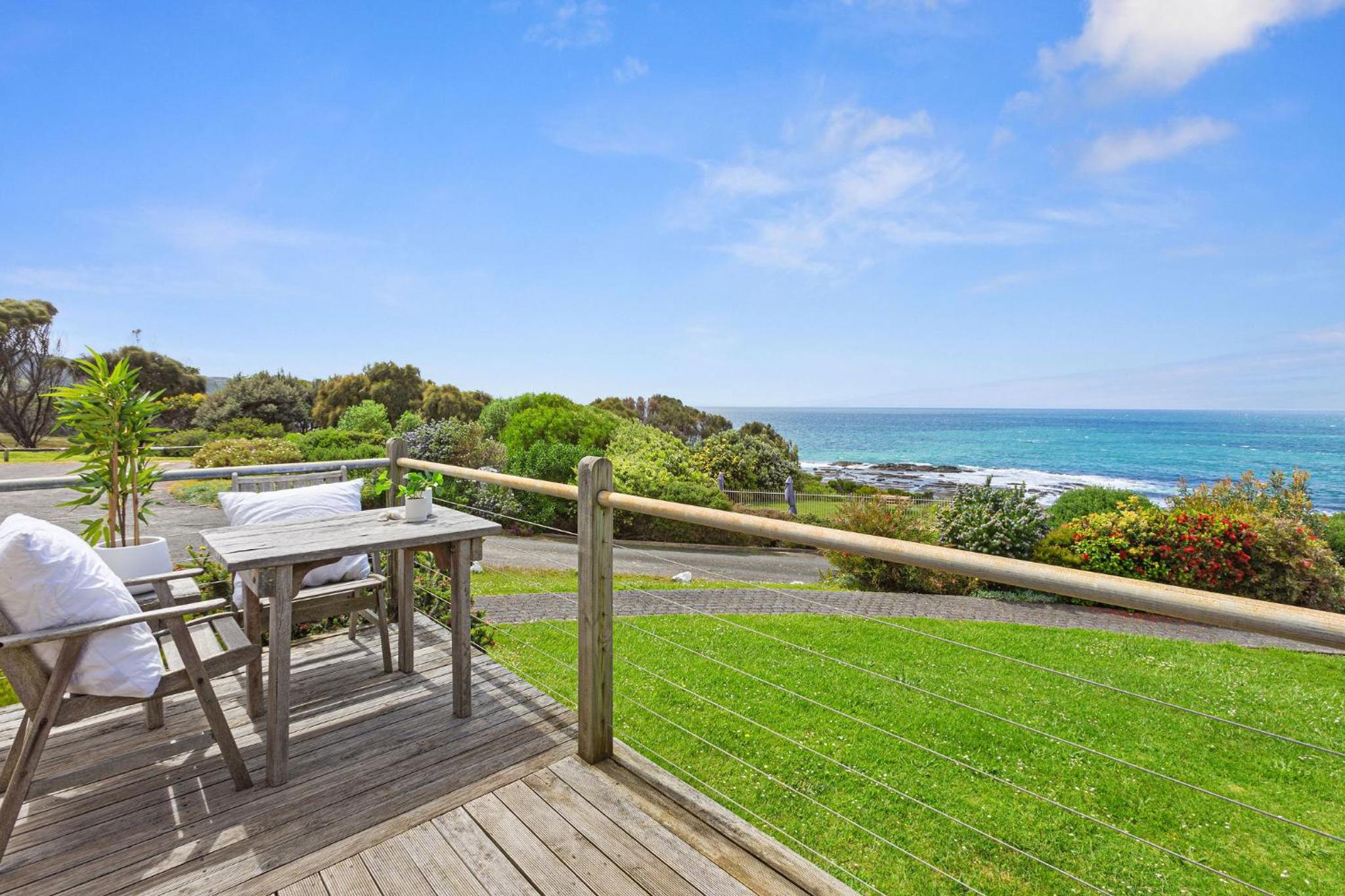 2 Whitecrest Great Ocean Road Resort - Ocean Views