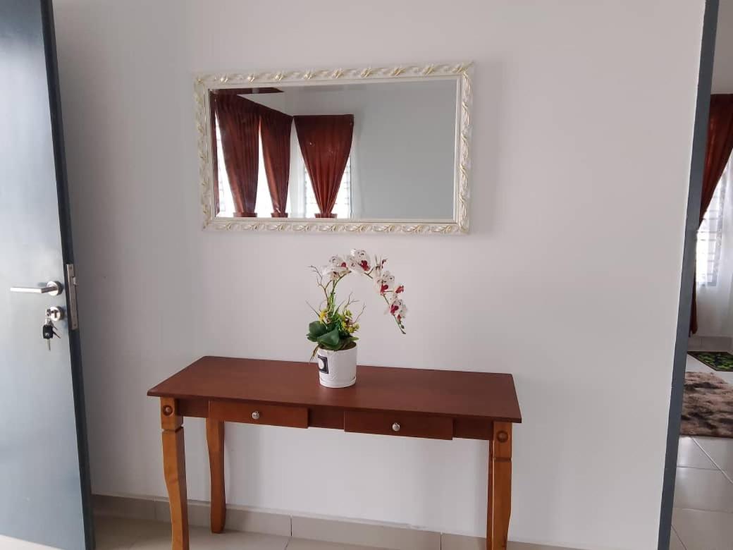 Seri Cempaka Homestay photo 2