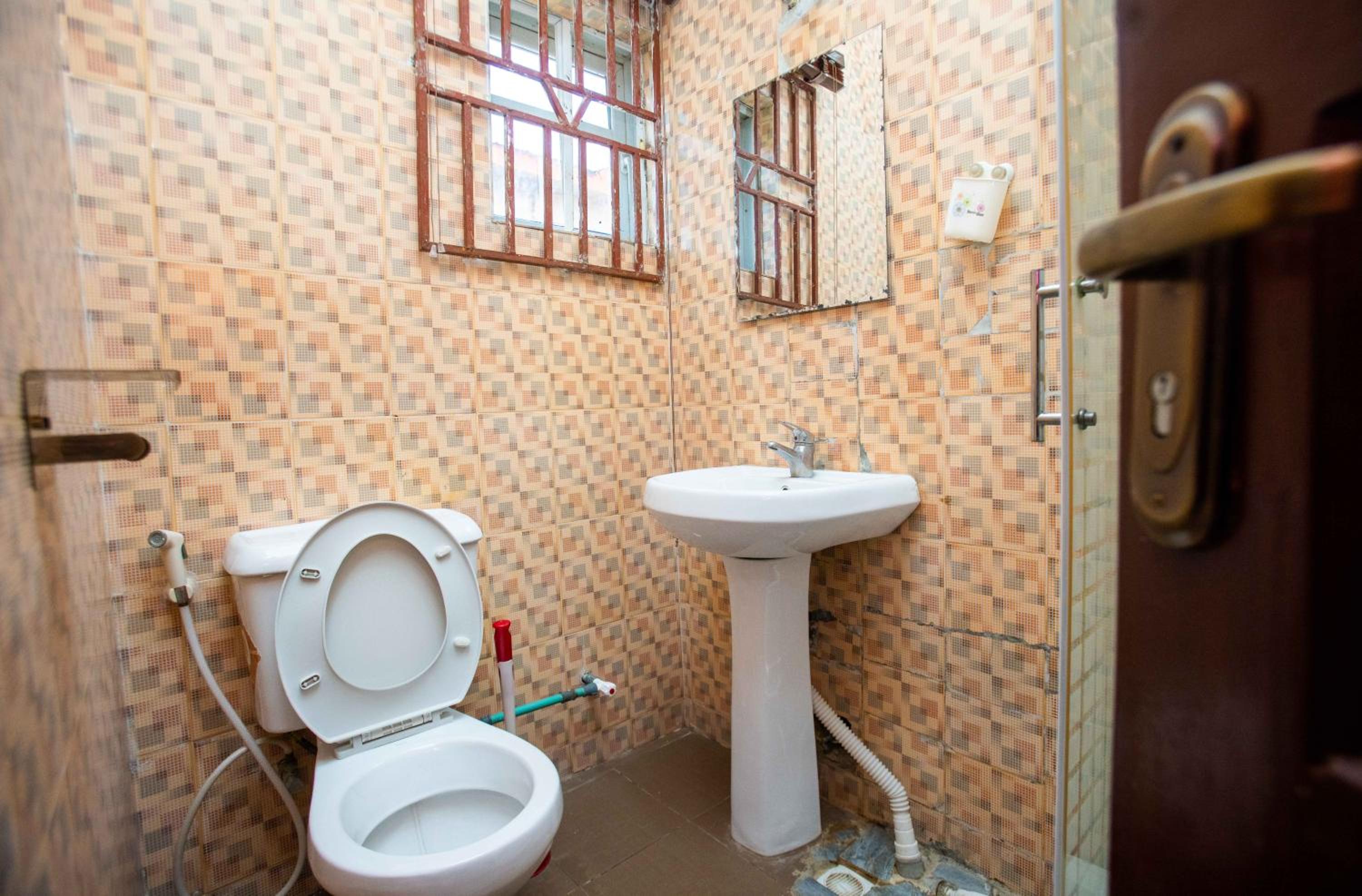 Topfun Apartment