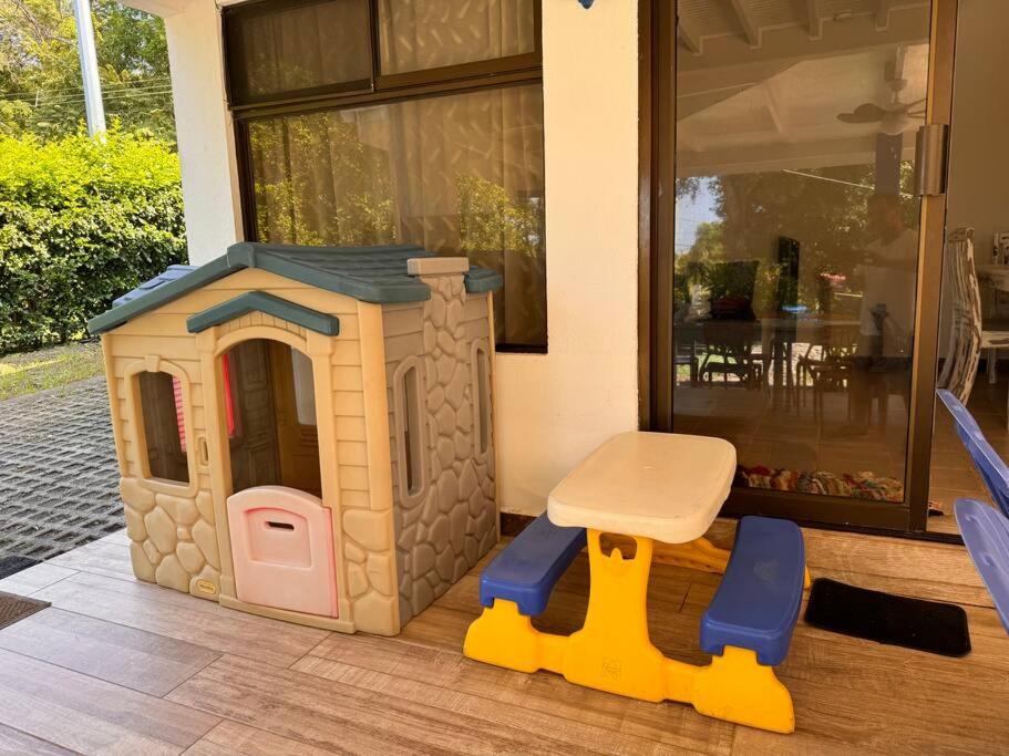 Tivives kikala Lodge