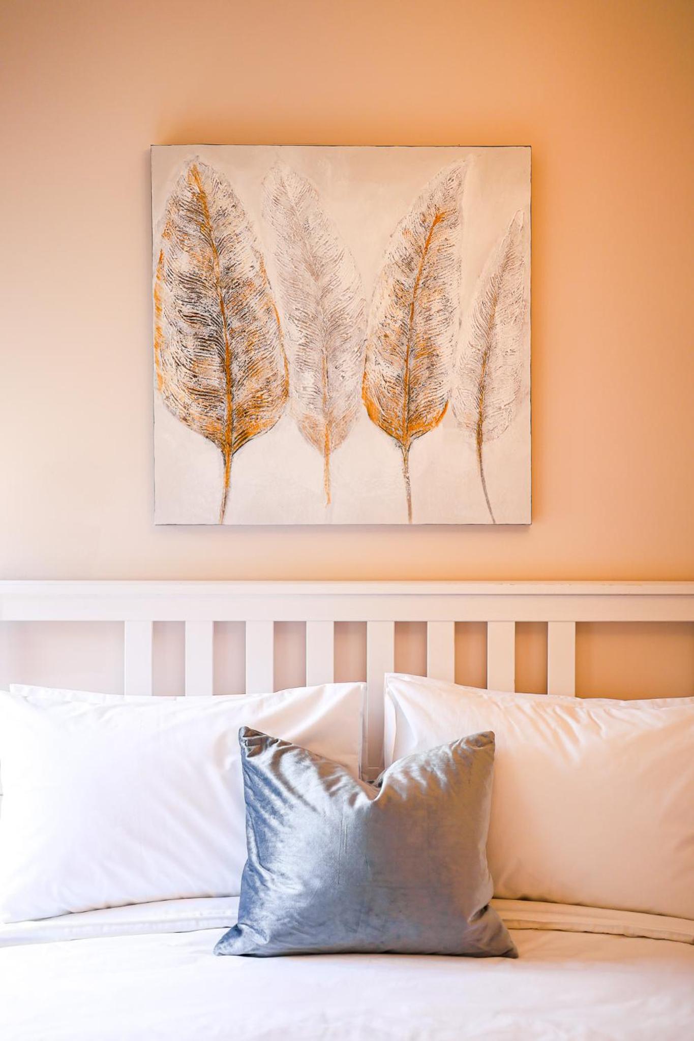 StayAU Expansive 7BR Villa Scenic Warrandyte