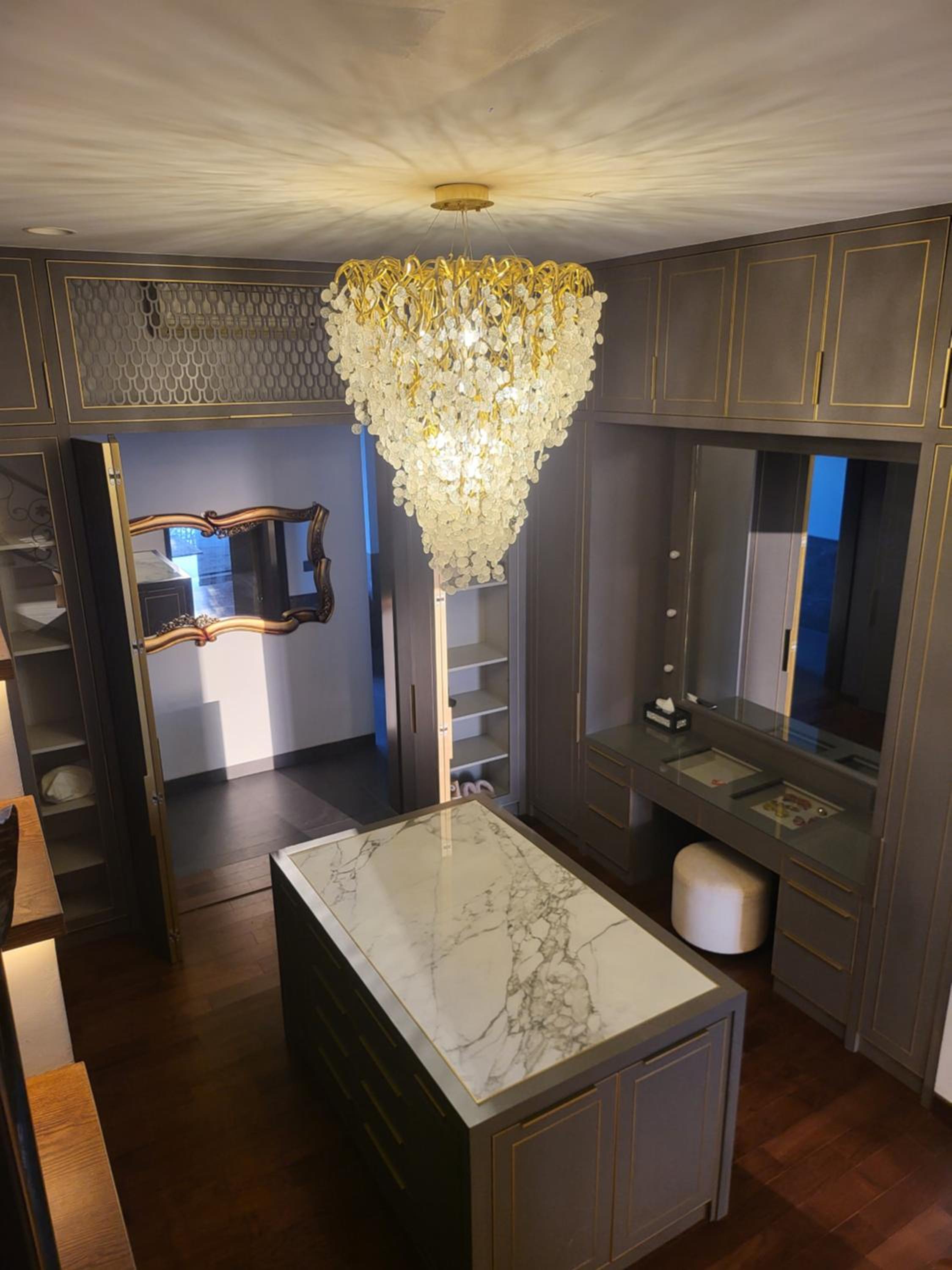 Athaya Mansion