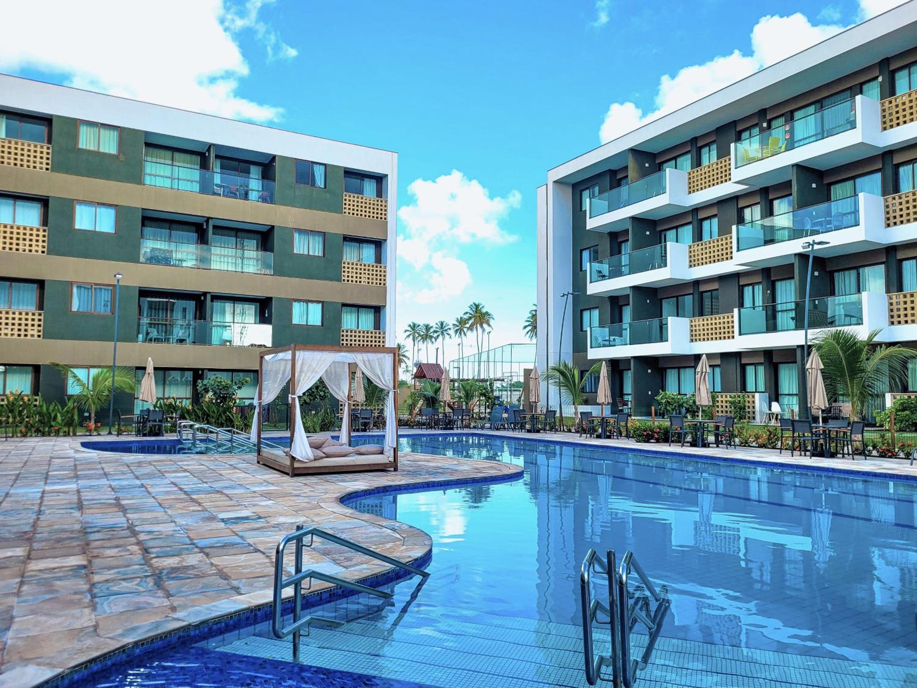 Mana Beach Top - Vista Piscina, 2Qts, Poucos Metros da Praia-Muro Alto