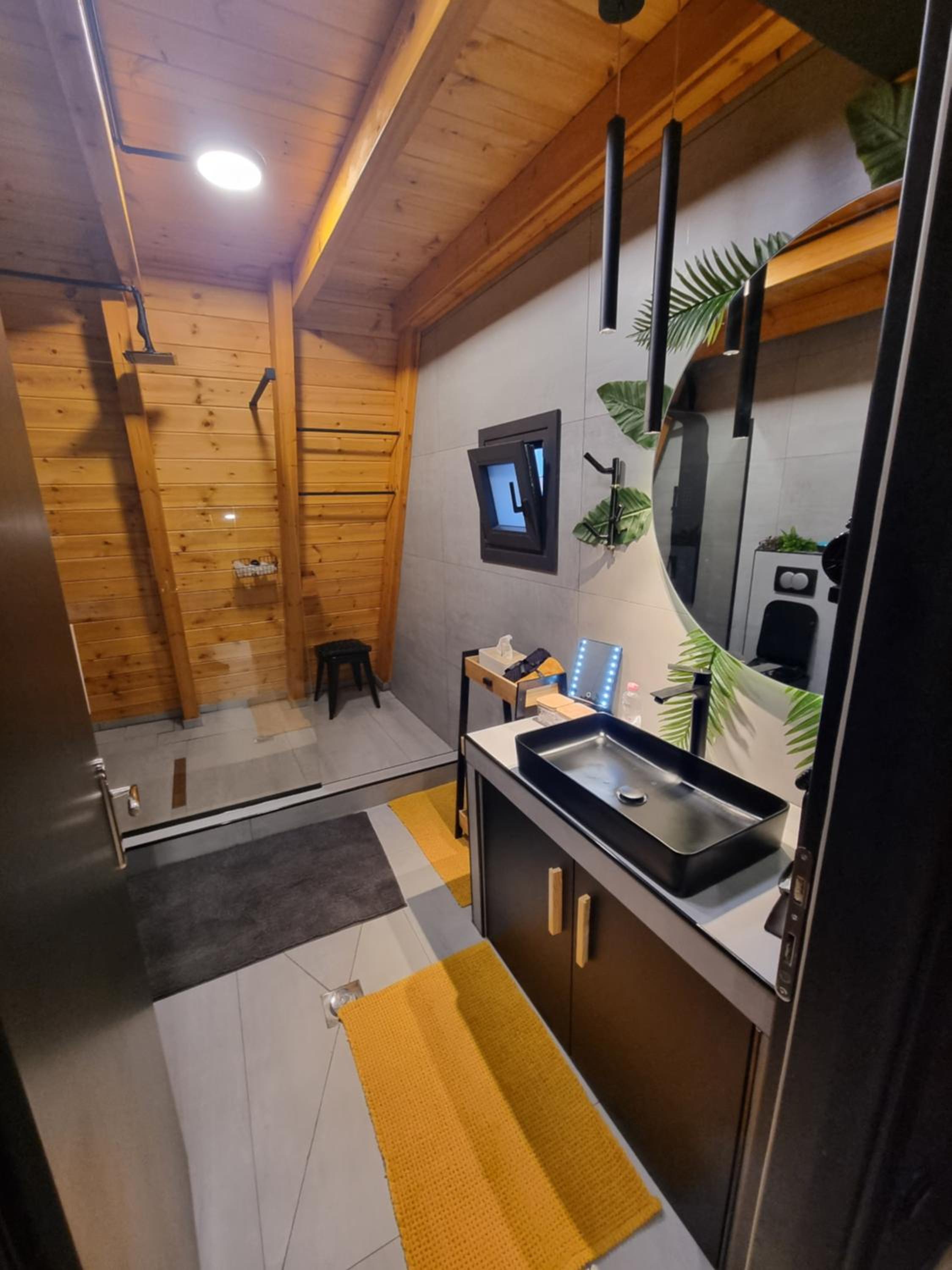 KOVU chalet view 3
