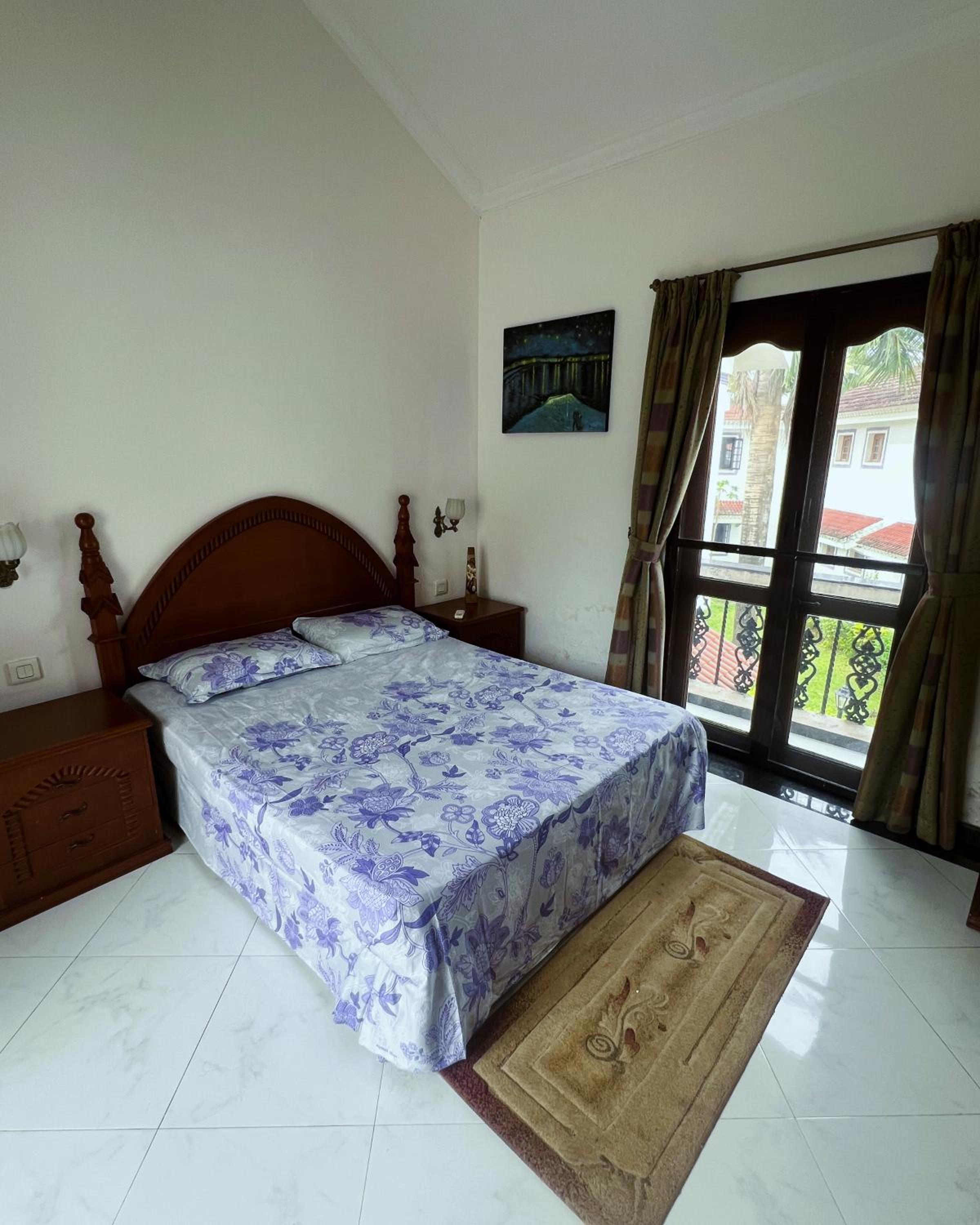 Villa on the Baga River view 3