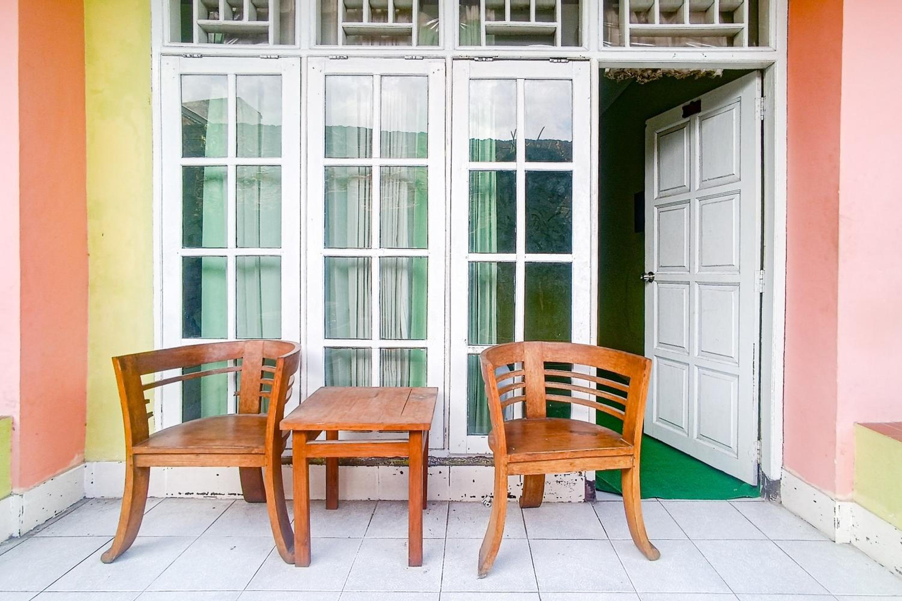 Hotel Dienda Hayu