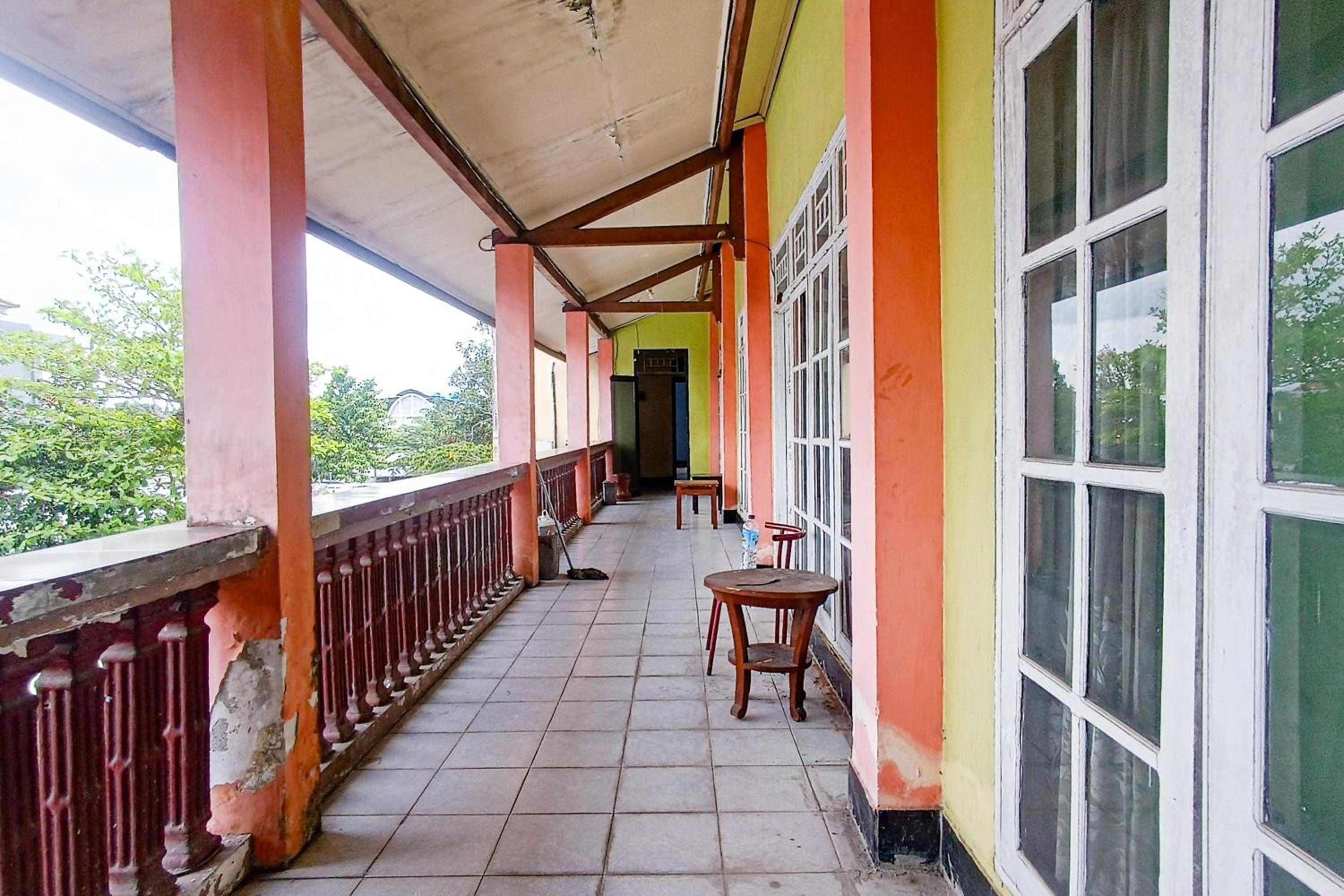 Hotel Dienda Hayu