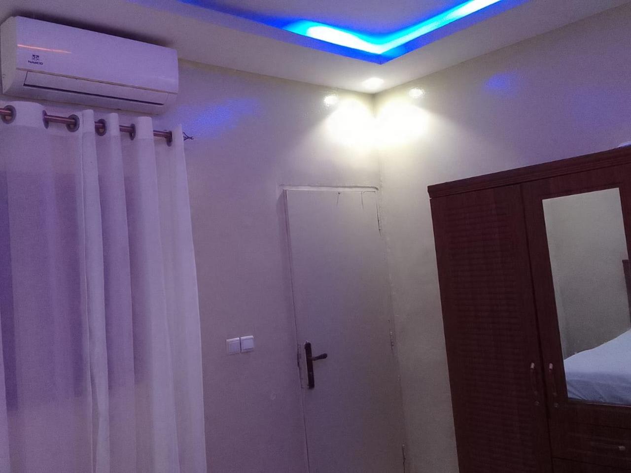 2 chambre salon liberte 6 view 2