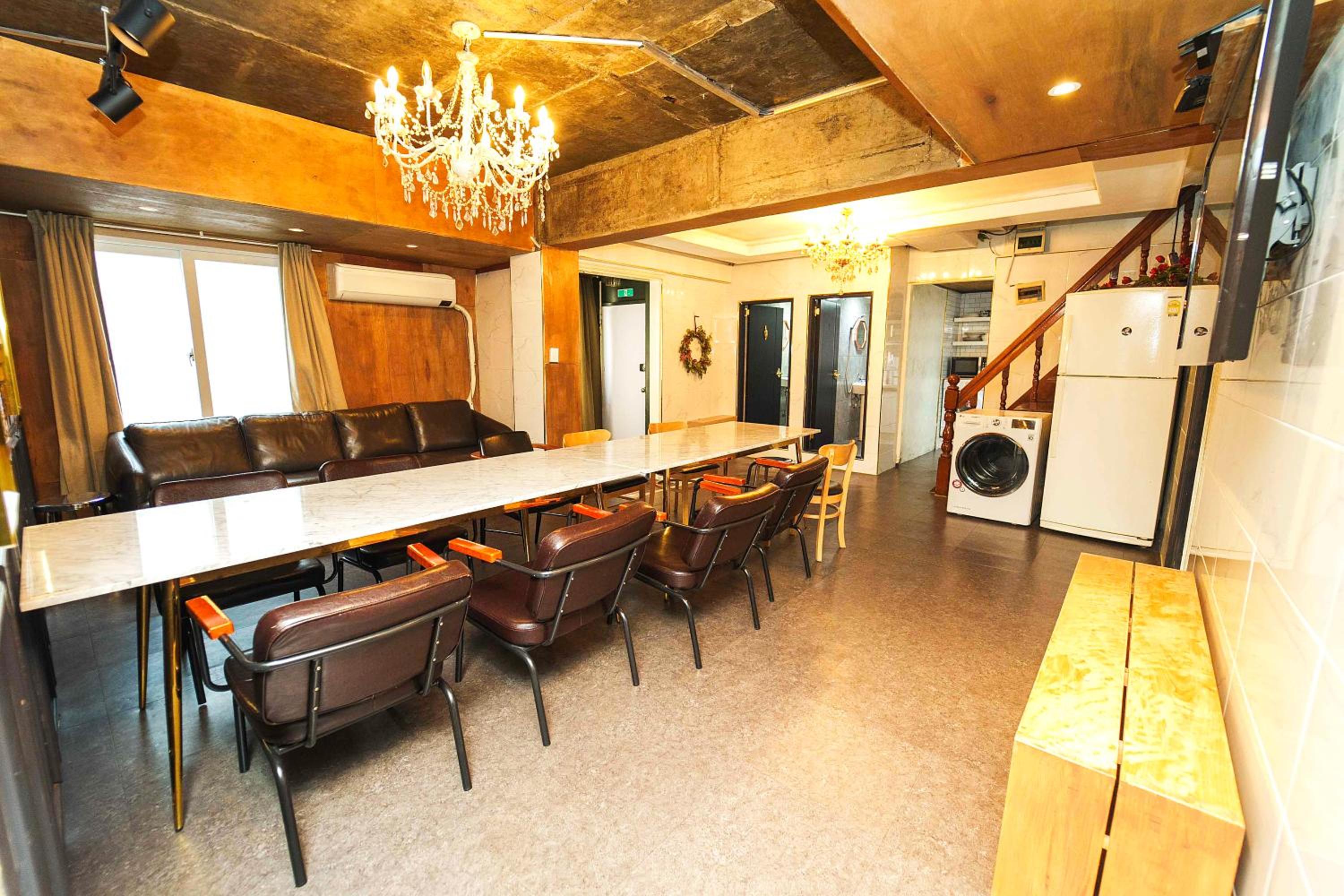 meeting & event spaces