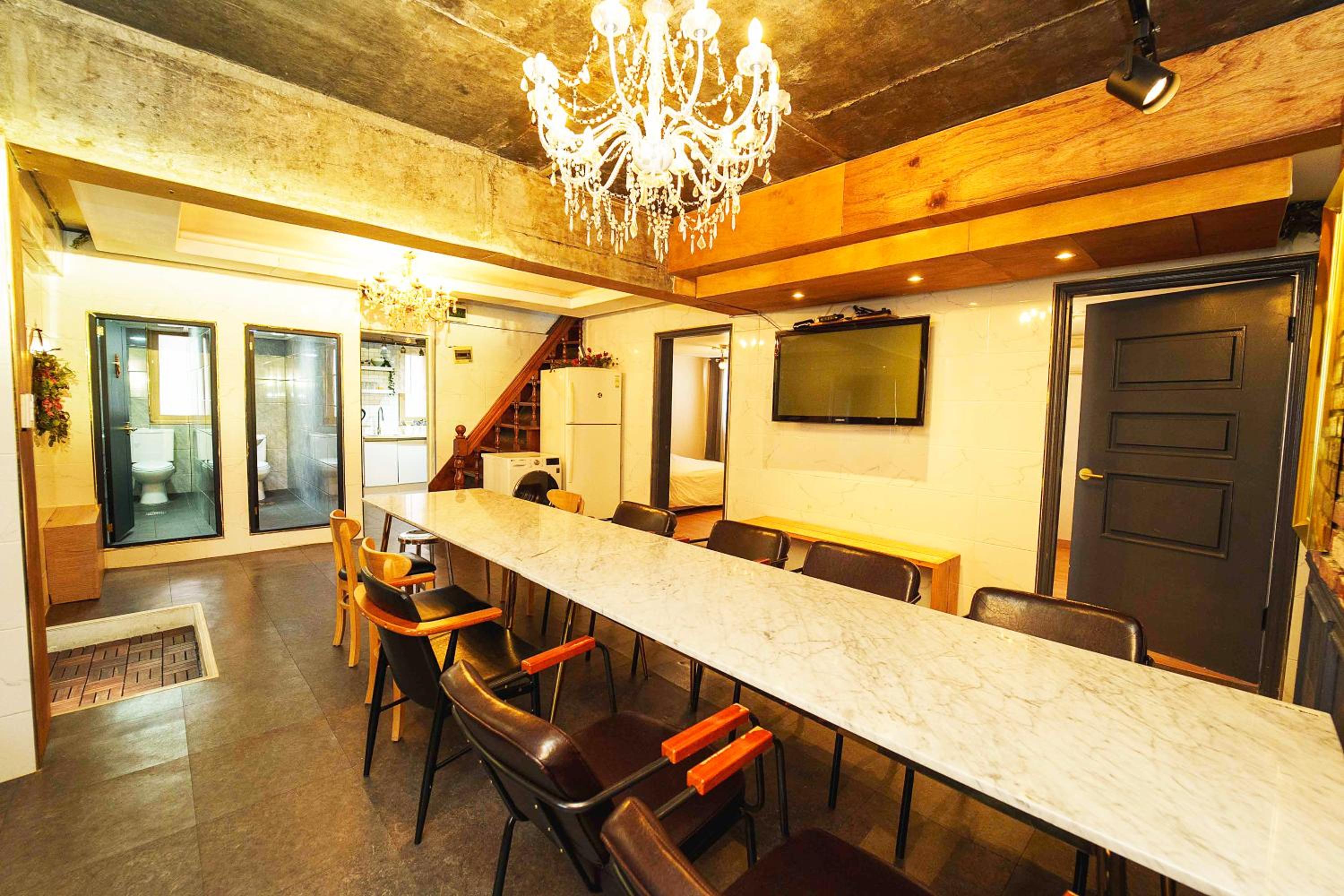 meeting & event spaces