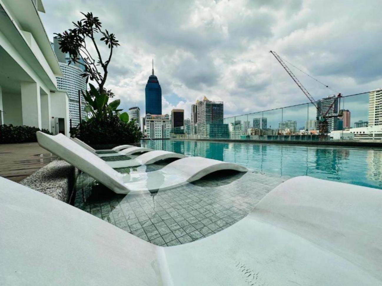 Hotel Quill Residence By Tasrifa