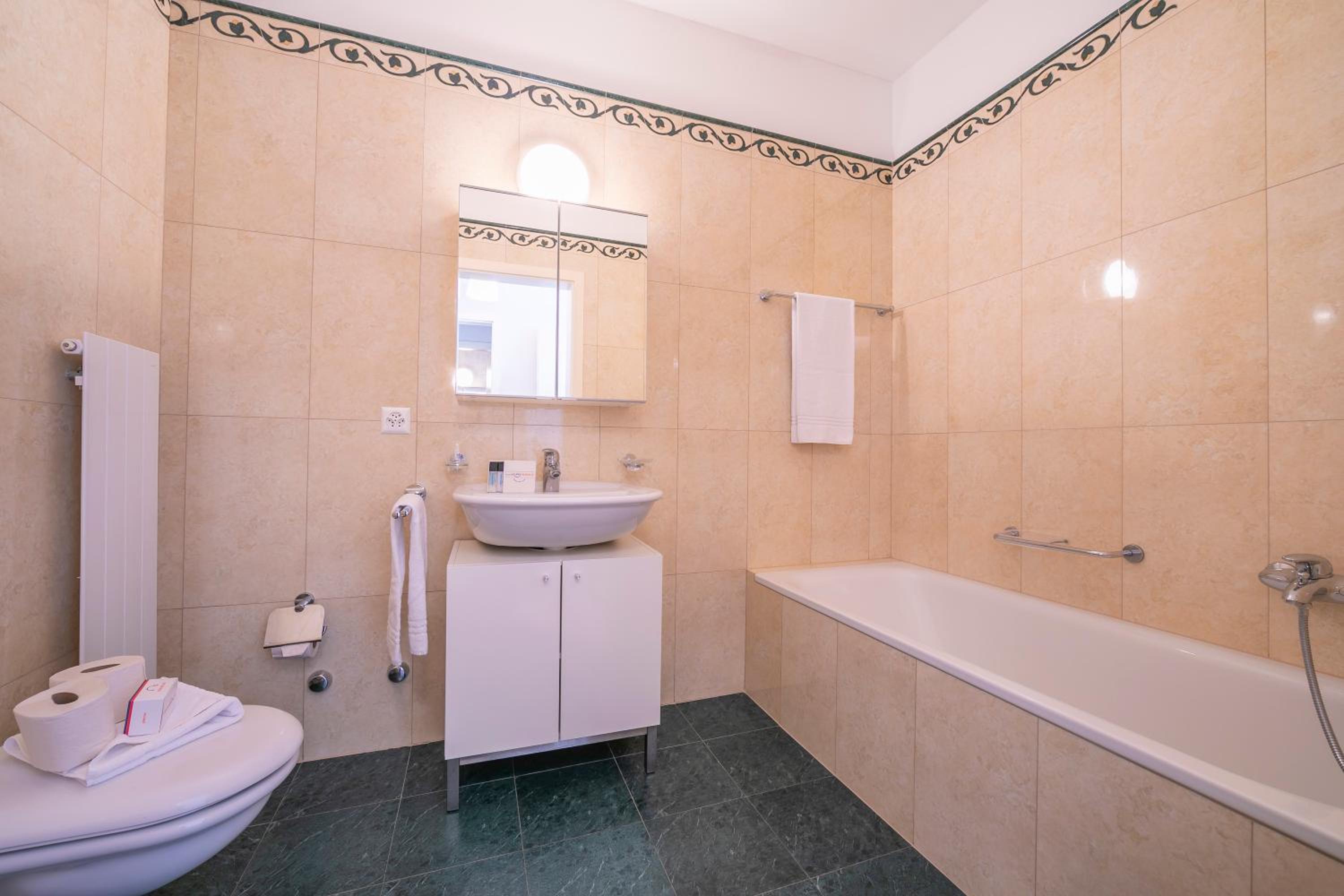 La Maison du Bonheur - Happy Rentals