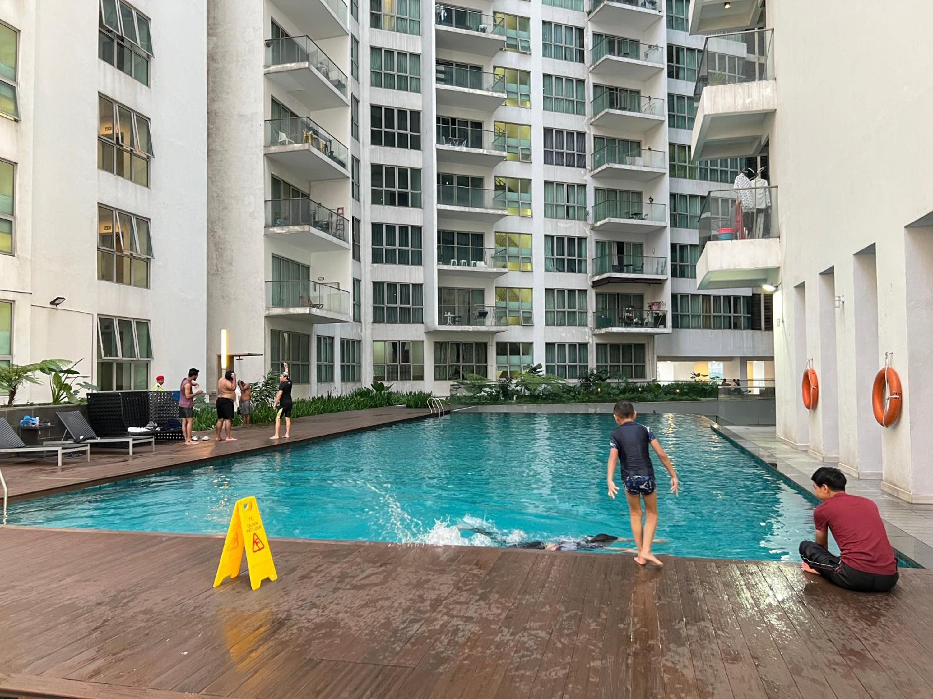 Regalia Suites Skypool View KLCC by Enjoy your stay
