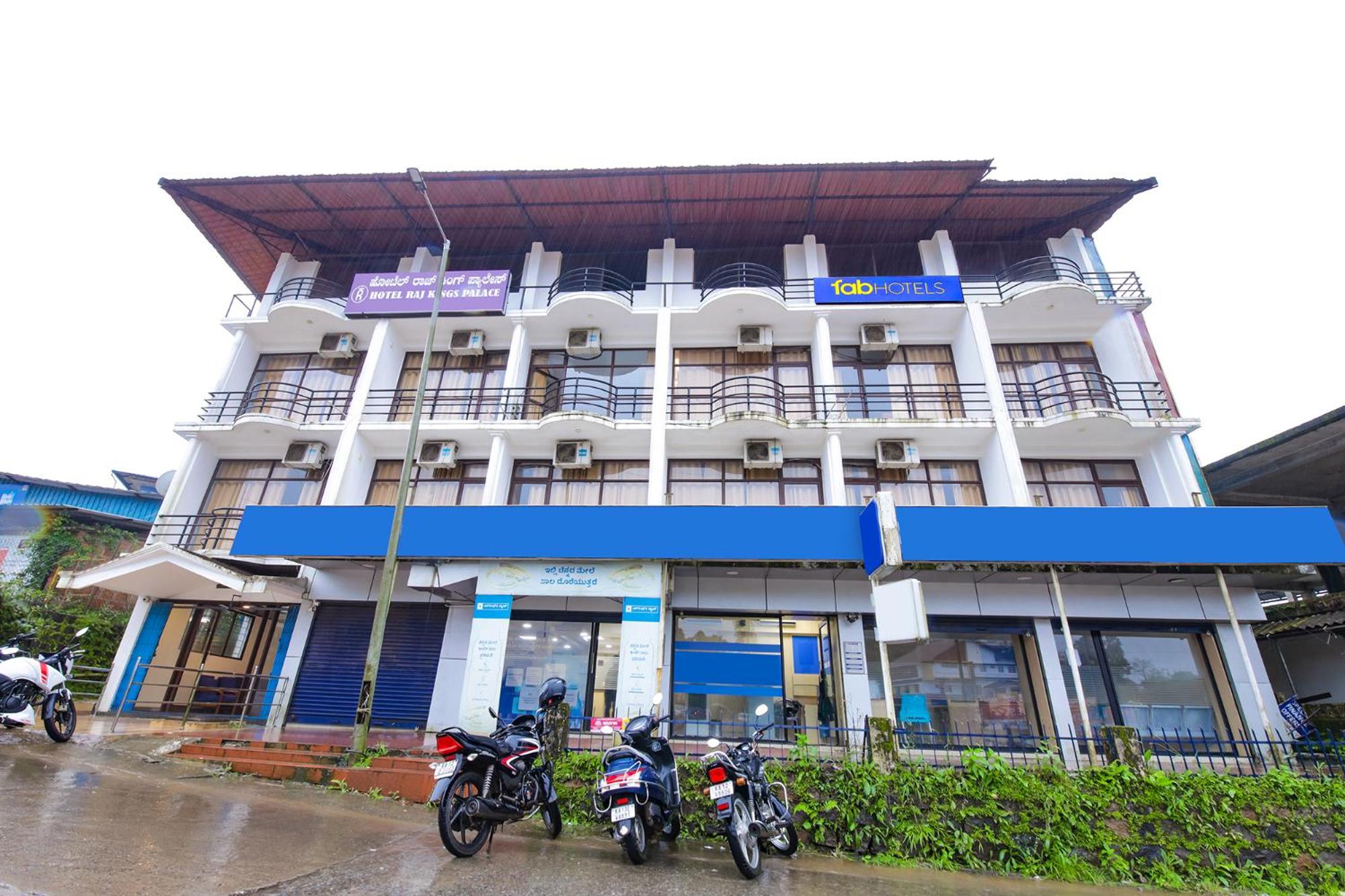 FabHotel Raj - Nr Madikeri Fort view 5