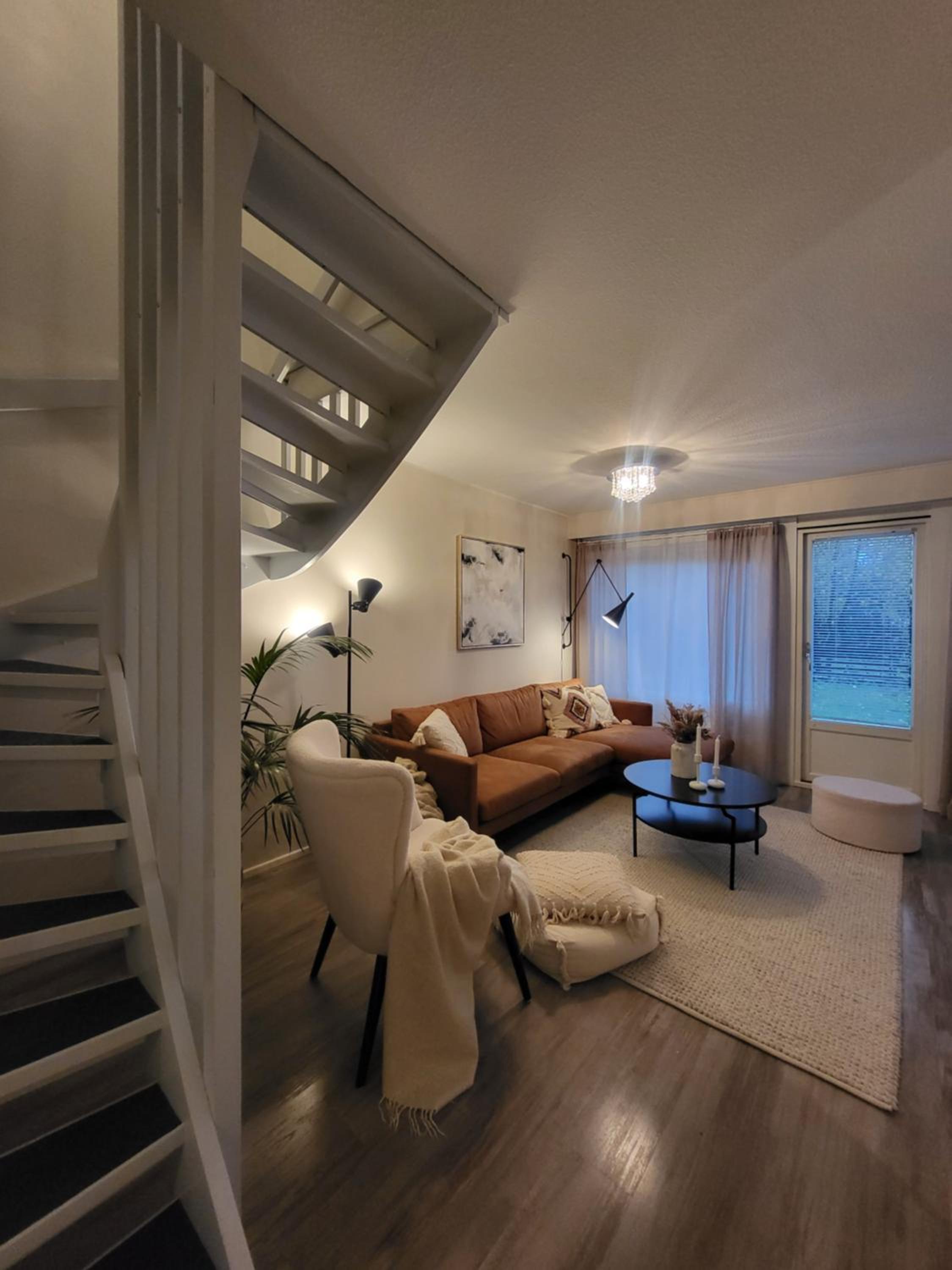 Cozy apartment by the river