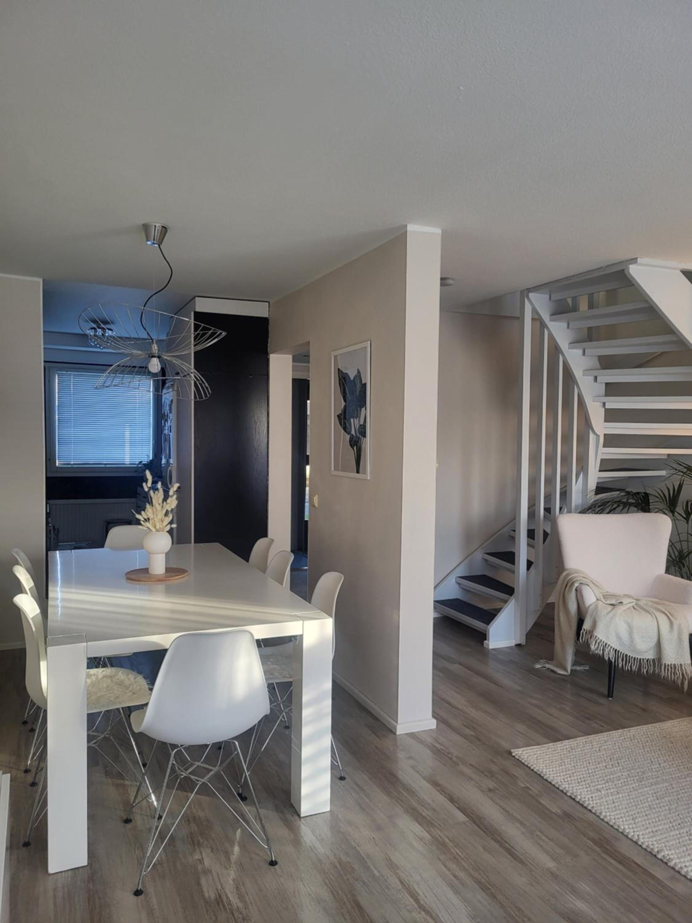 Cozy apartment by the river