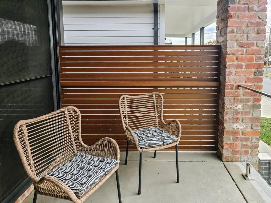 Stylish Stay 4BR Central Wagga