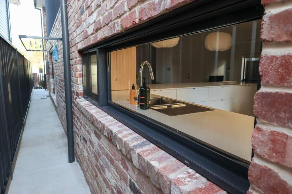 Stylish Stay 4BR Central Wagga