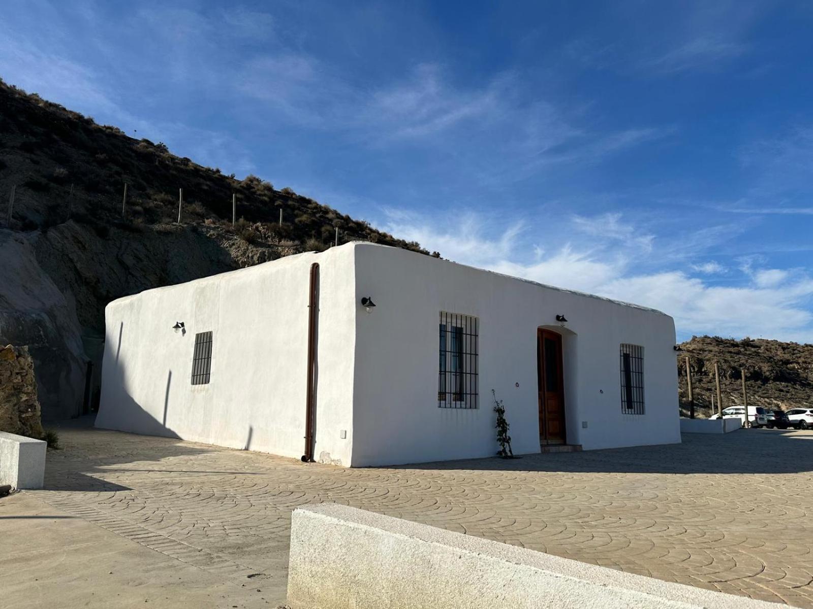 Cortijo MAMANGUEÑA PISCINA Y CUEVA
