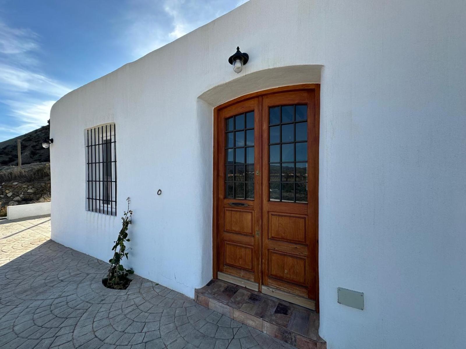 Cortijo MAMANGUEÑA PISCINA Y CUEVA