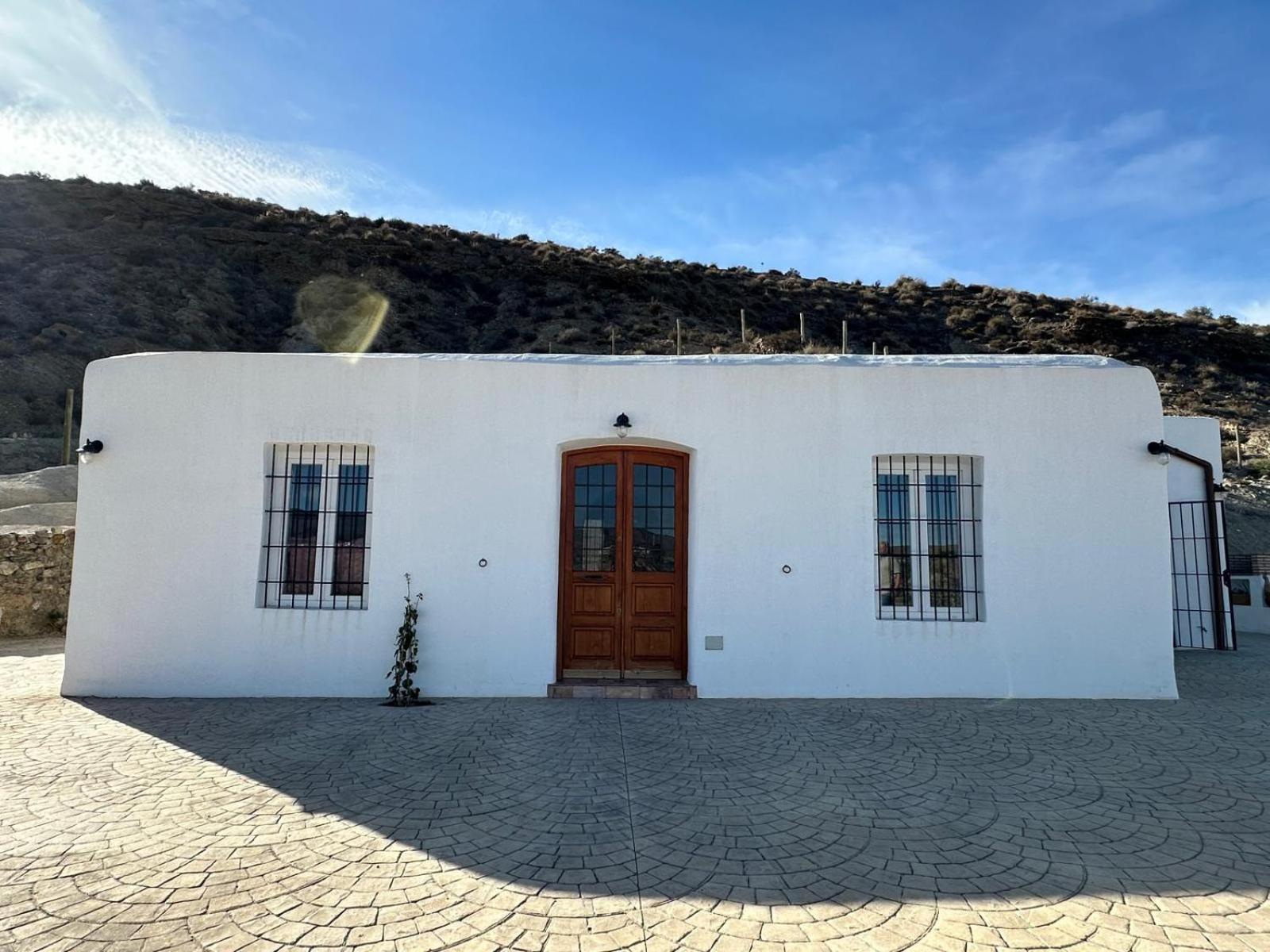 Cortijo MAMANGUEÑA PISCINA Y CUEVA