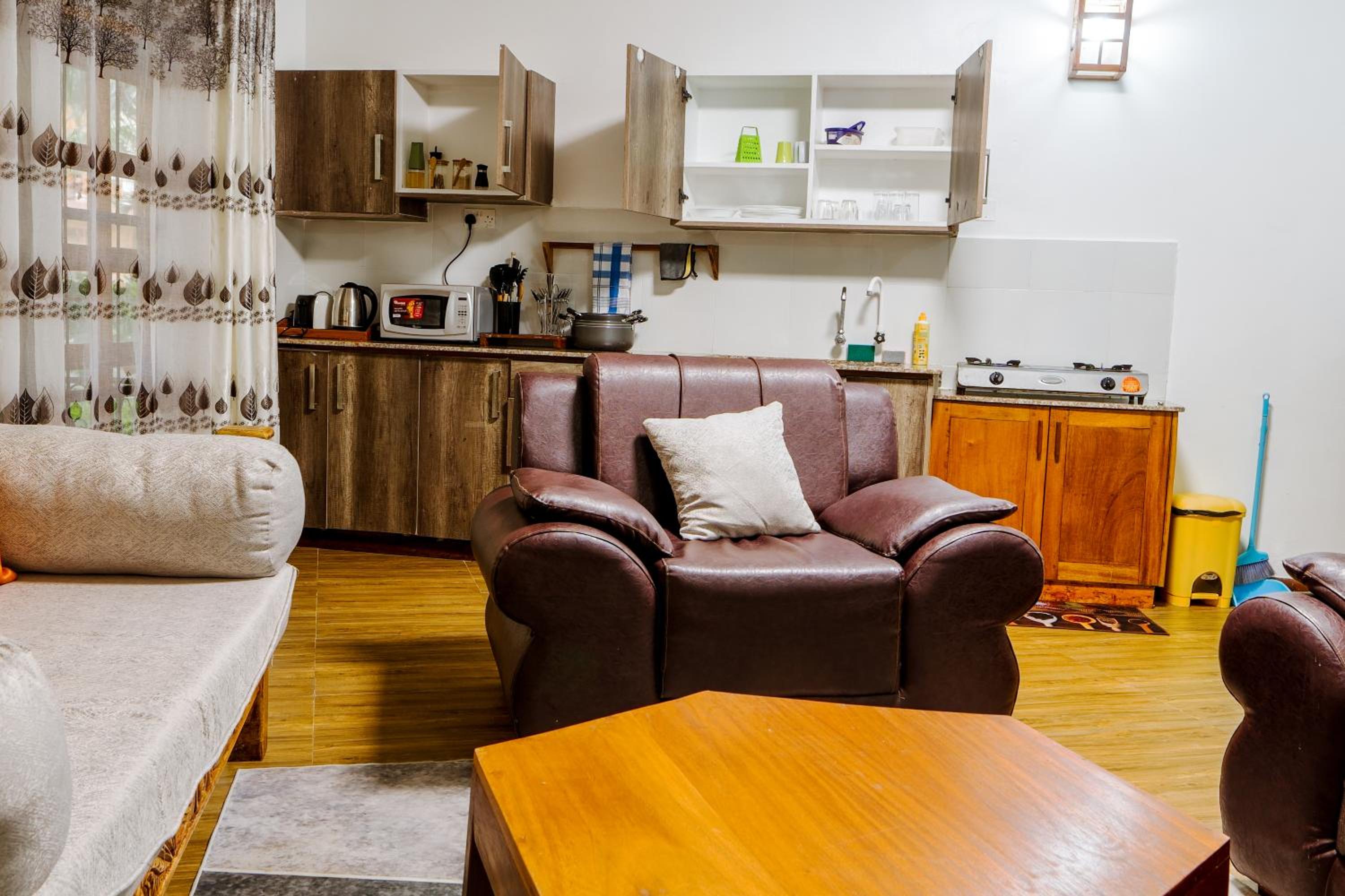 Ukunda Vacations - Seaesta 2 bedroom b at Savannah - Property Image 2