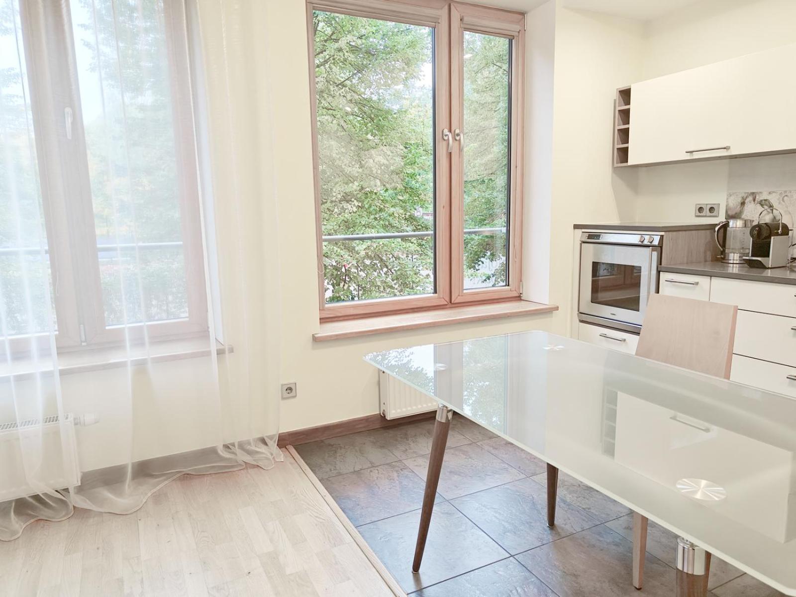 Elite centre, free parking, ultra-desirable 1 of 1, lux view