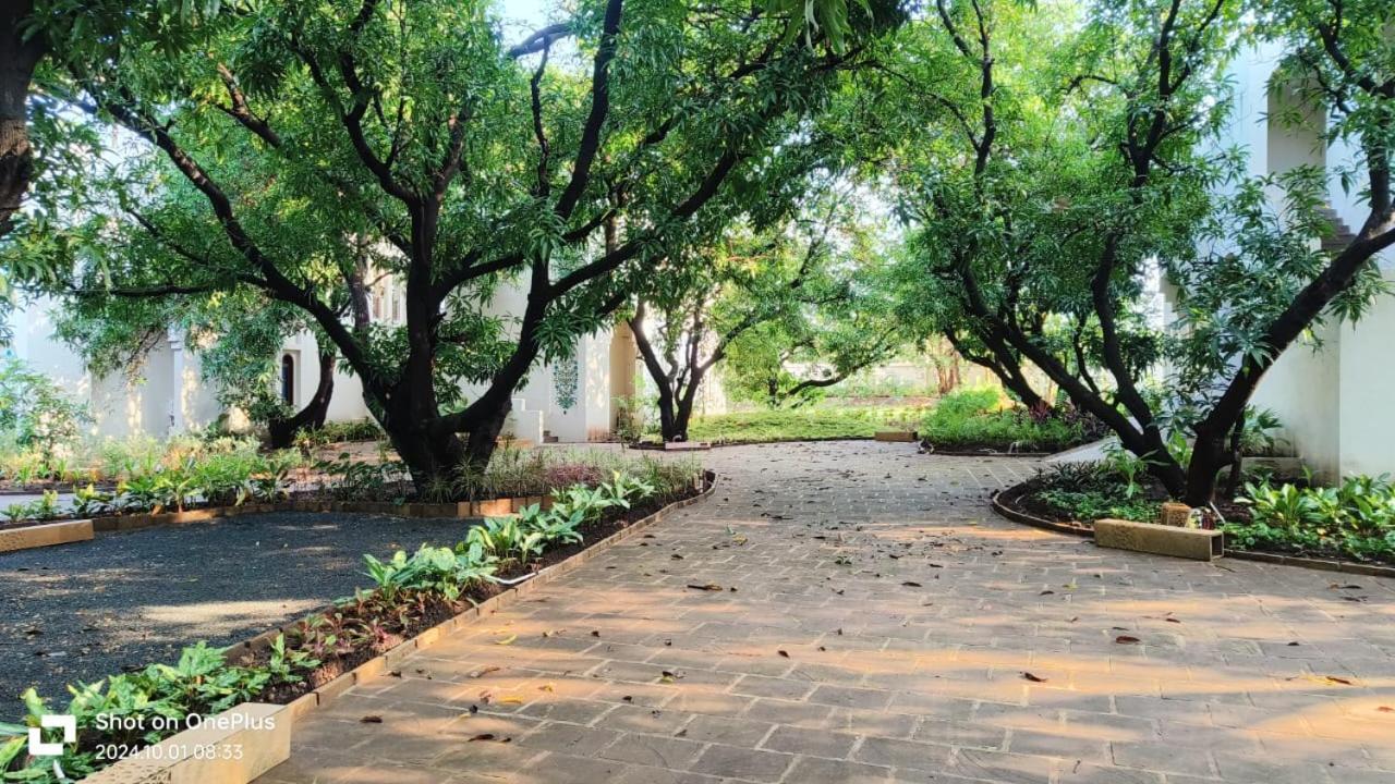 Le Casa Lion Resort A Premium Resort In Sasan Gir