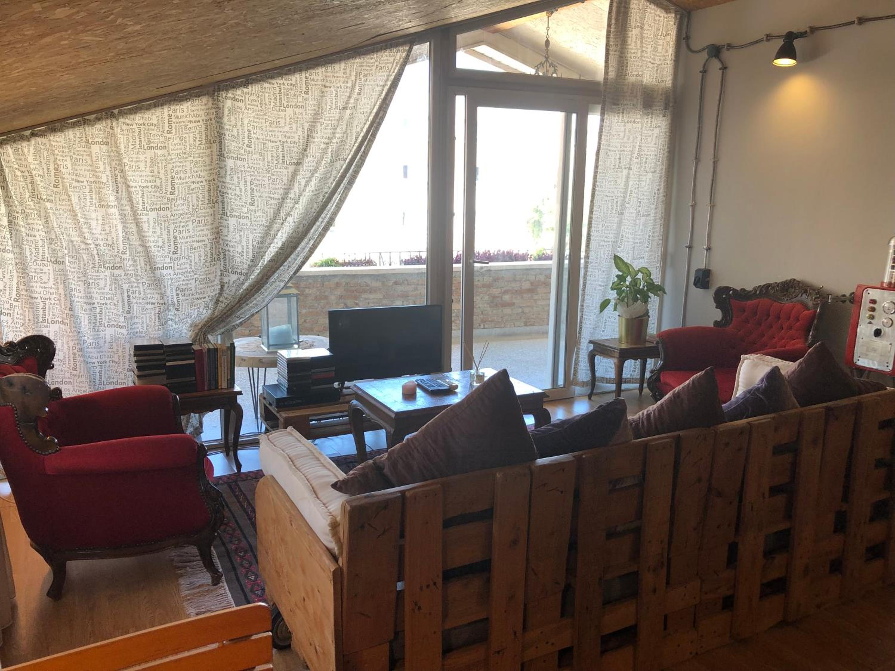 lounge