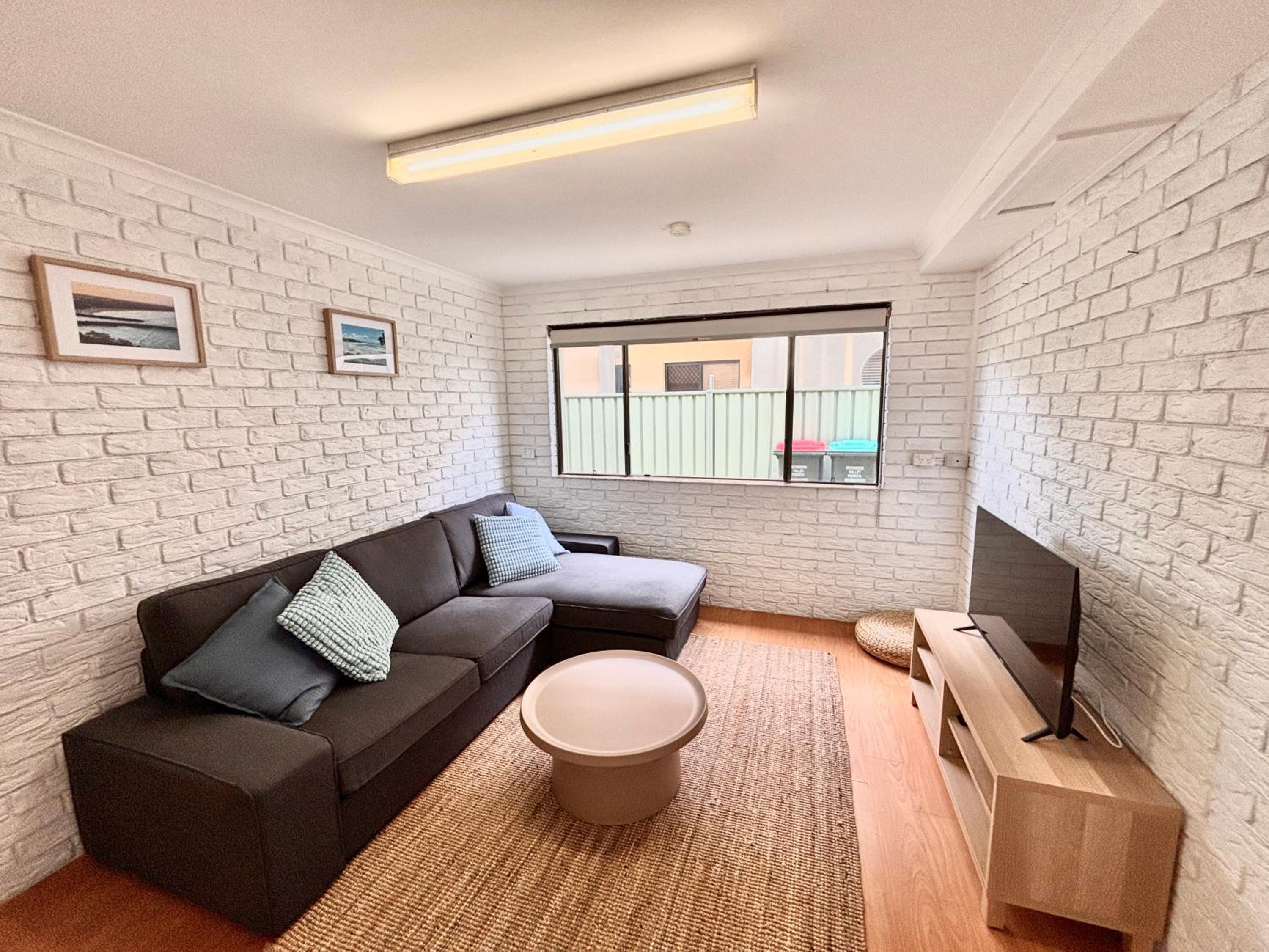 Sea Breeze 16 Wirraway Ave