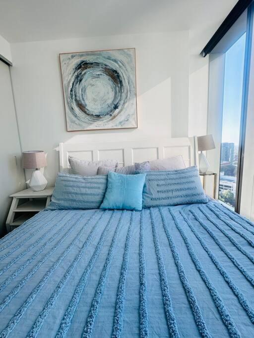 Grand Luxe Executive Residence inspired by Ritz Carlton
