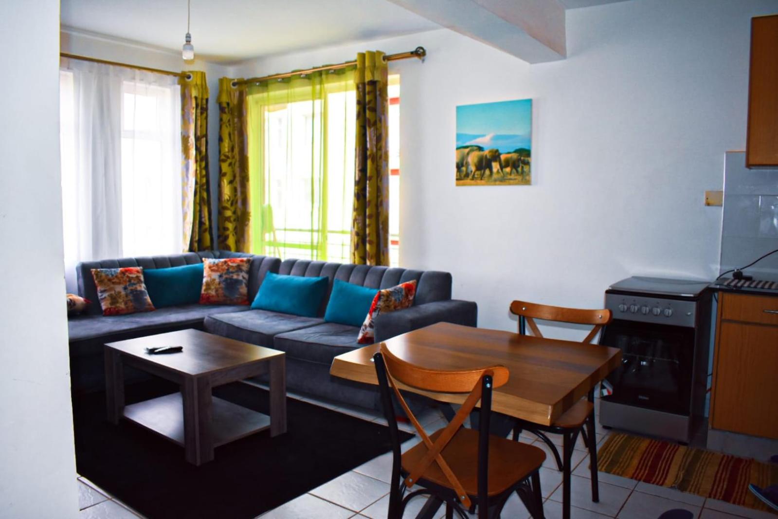 Racecourse gardens apartments