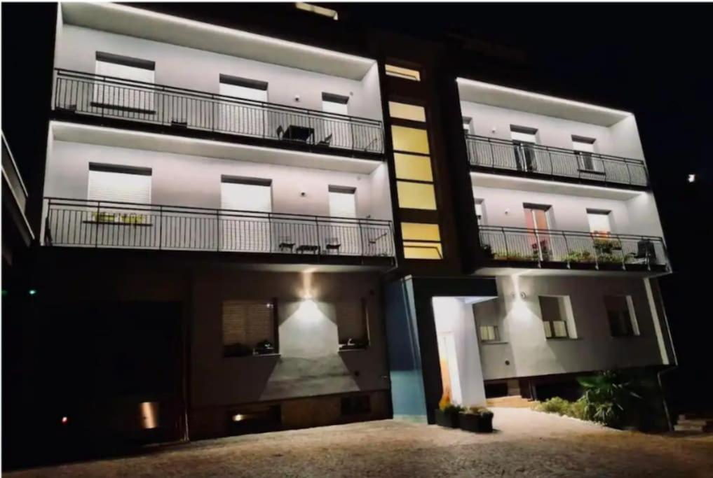 Benny's Apartment Near Lake Como