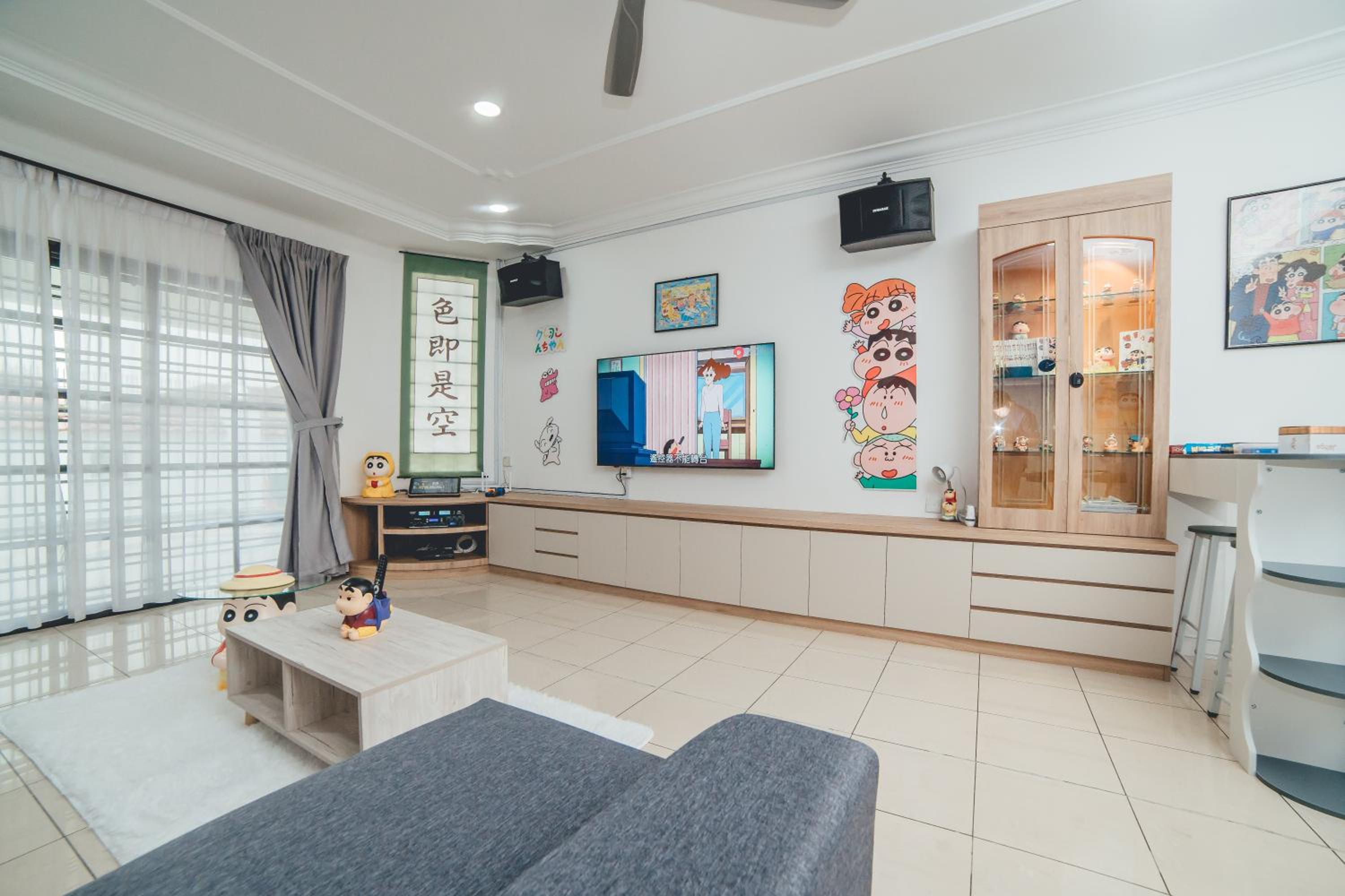 ShinChan Chill 14pax Landed Homestay Pooltable KTV BBQ Bukit Indah