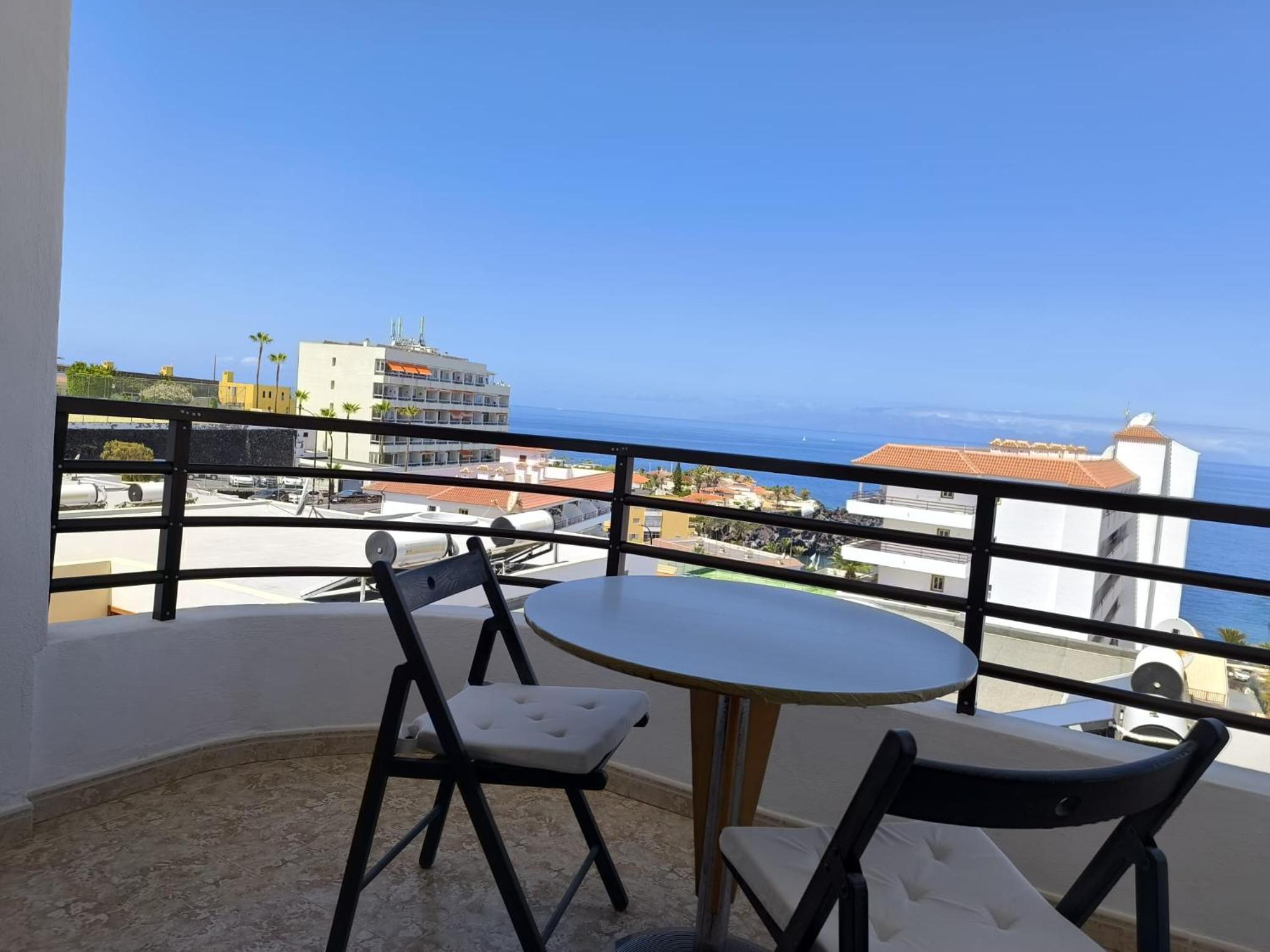 Apartment Edith - complex Tagara, fully equipped, AC and pool view 5
